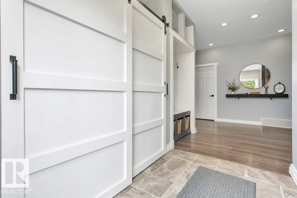https://zimg.paragon.ice.com/ParagonImages/Property/PM/RAE/225422025/6/0/0/65219889f129c666d0348c4f168297a7/1/26a83f93fe42e21ac24884b4305050c3/225422025-7c2d548c-161a-41f3-8d69-d7a2f8328199.JPG