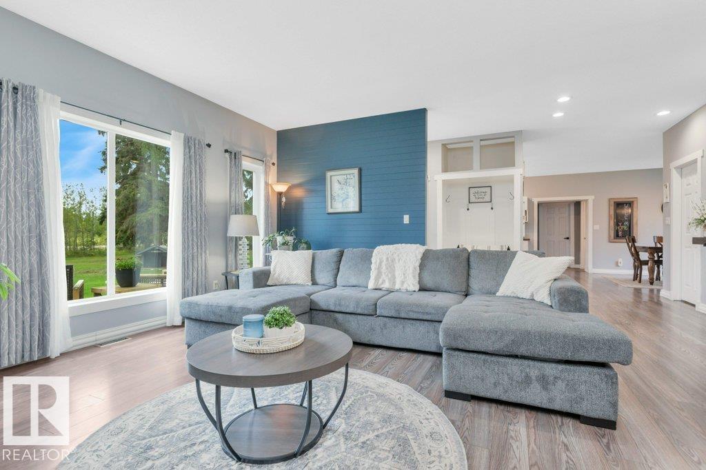 https://zimg.paragon.ice.com/ParagonImages/Property/PM/RAE/225422025/9/0/0/9763f3b98f46b78bc75ccecdd641b1d0/1/26a83f93fe42e21ac24884b4305050c3/225422025-3f02f503-94c9-4faa-8b3f-3332f6c5f6f3.JPG