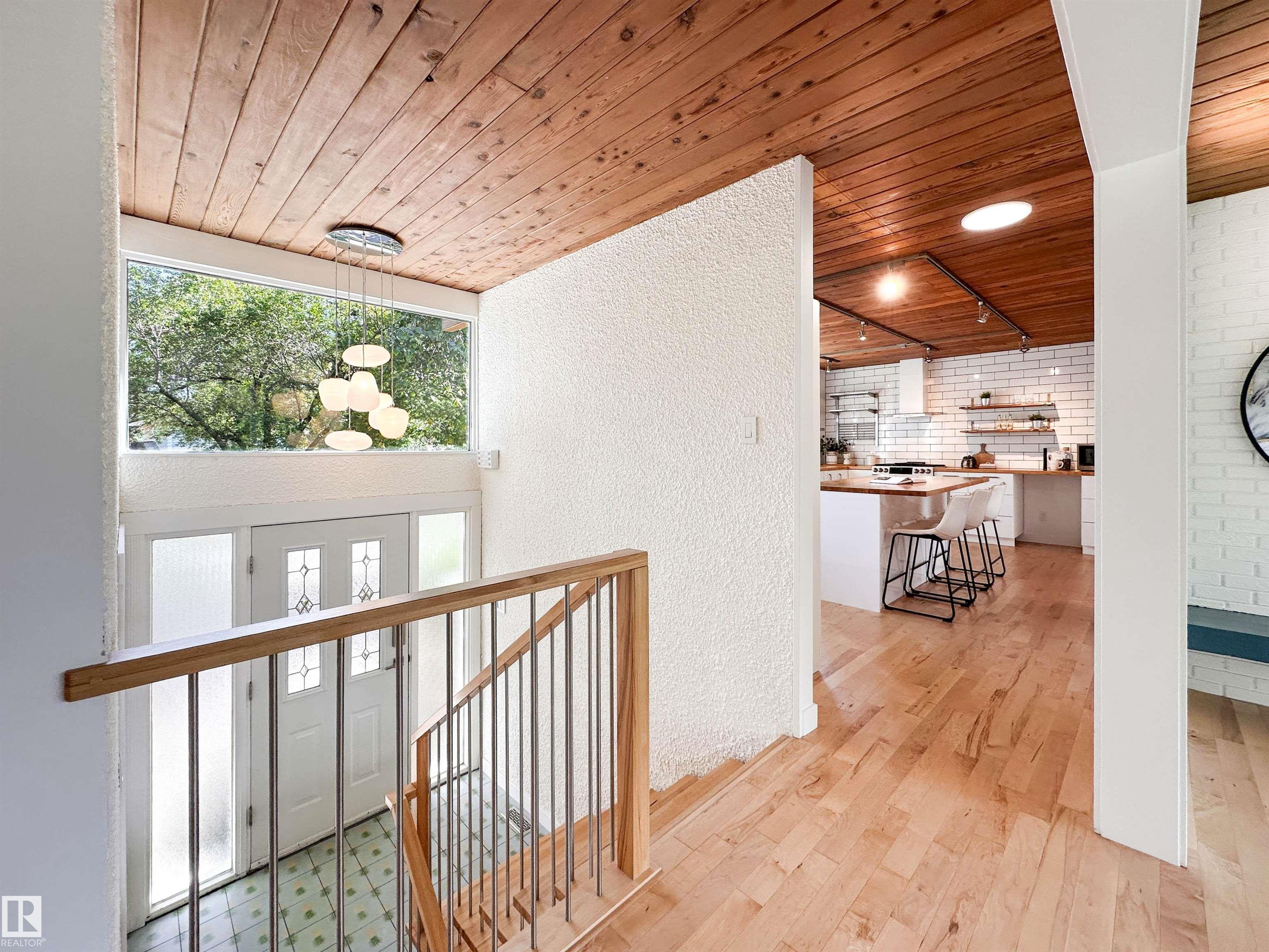 Photo 3 at 74 Sunset Boulevard, Sturgeon Heights, St. Albert