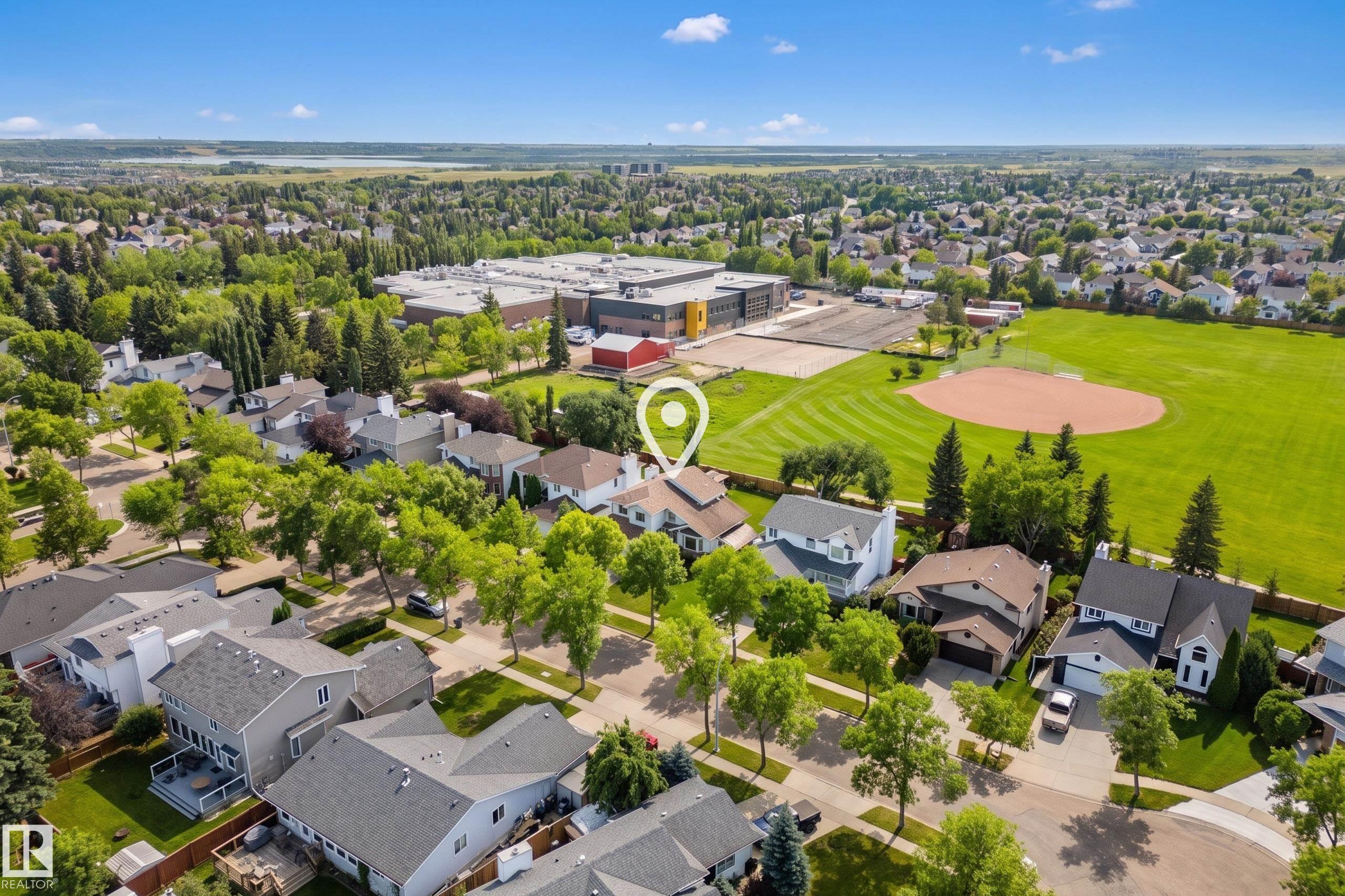Photo 6 at 38 Deane Crescent, Deer Ridge, St. Albert