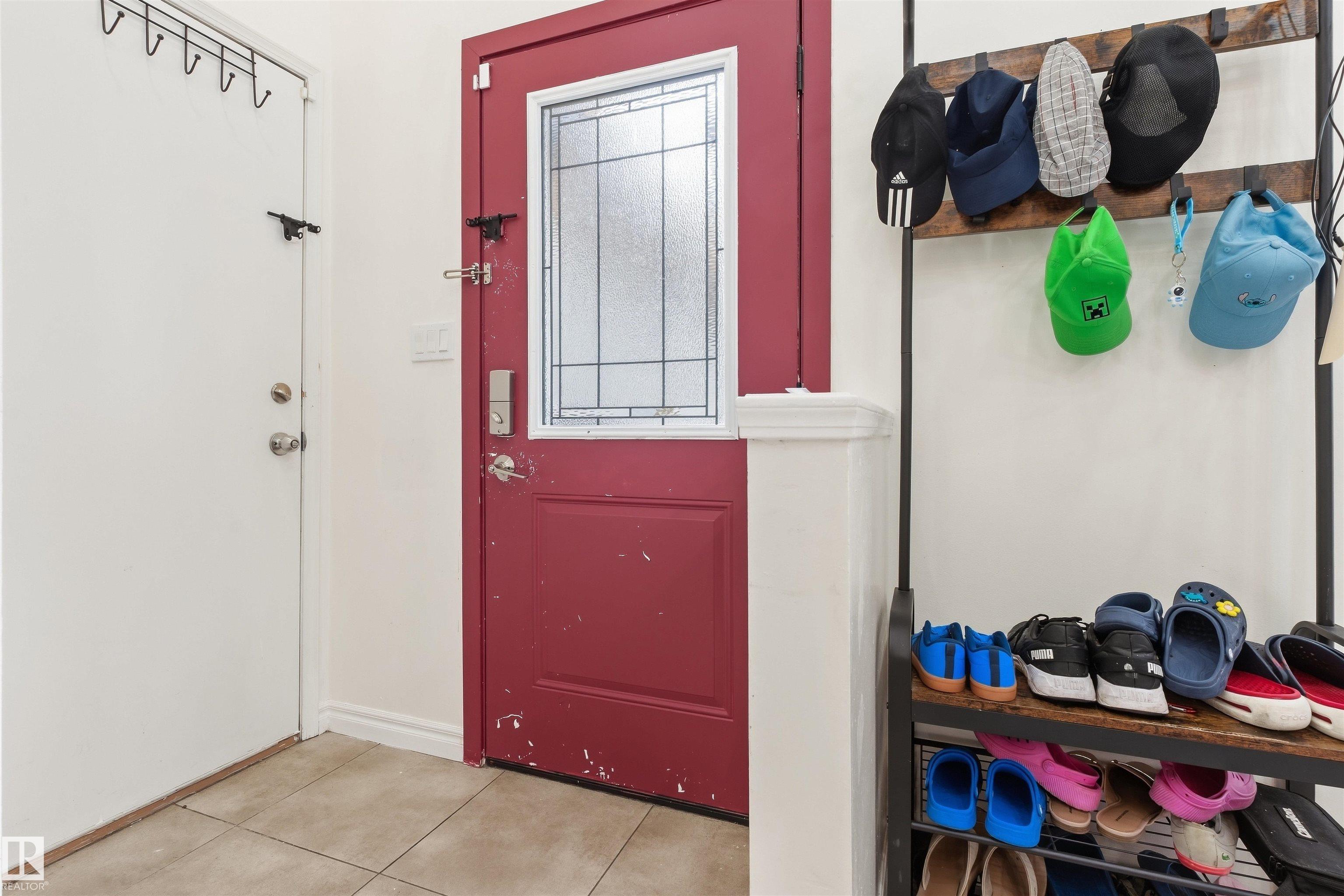 Listing photo thumbnail