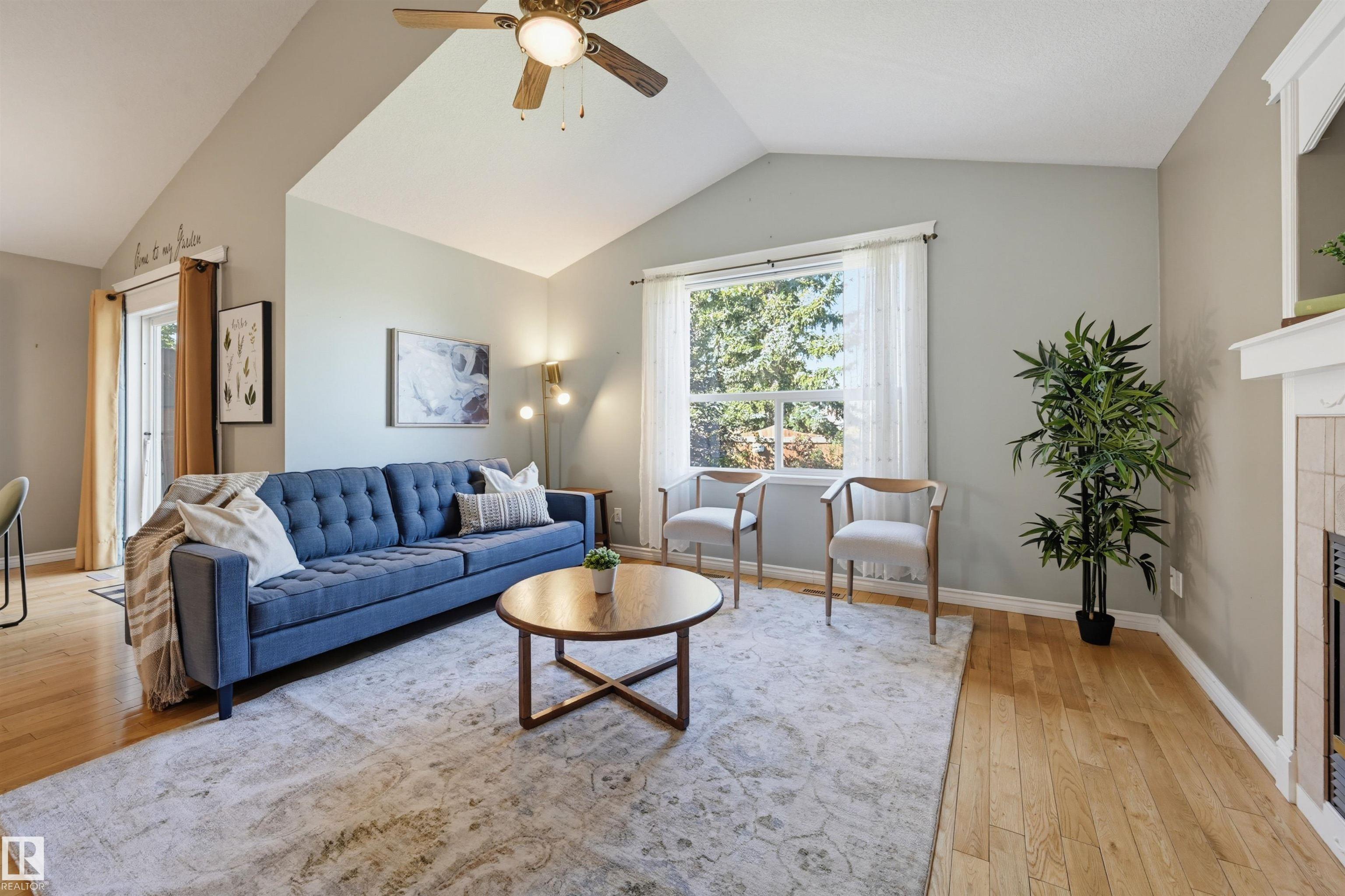 Photo 3 at 89 Dunfield Crescent, Deer Ridge, St. Albert