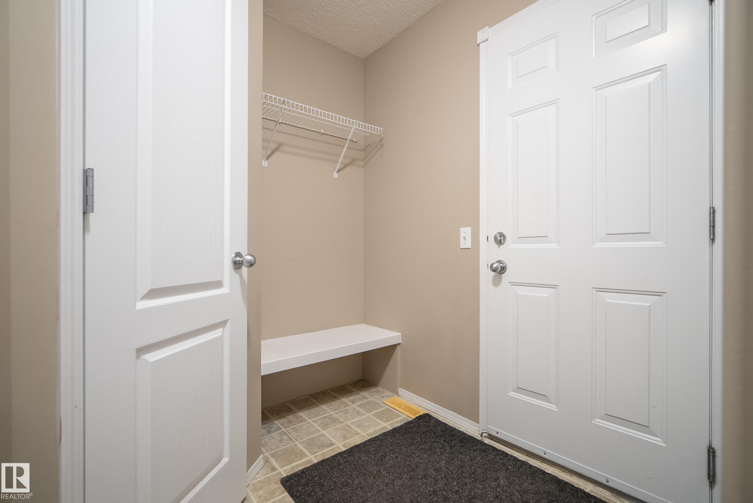 Photo 8 at 23 English Way, Erin Ridge, St. Albert