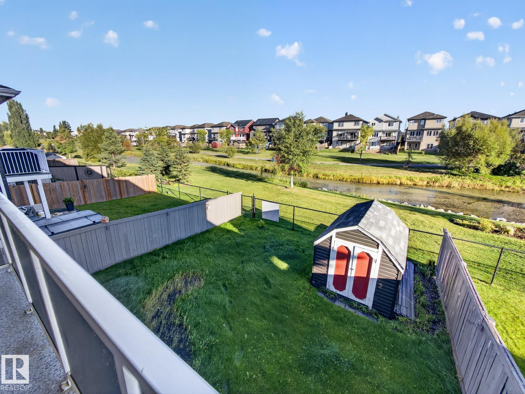 Listing photo thumbnail