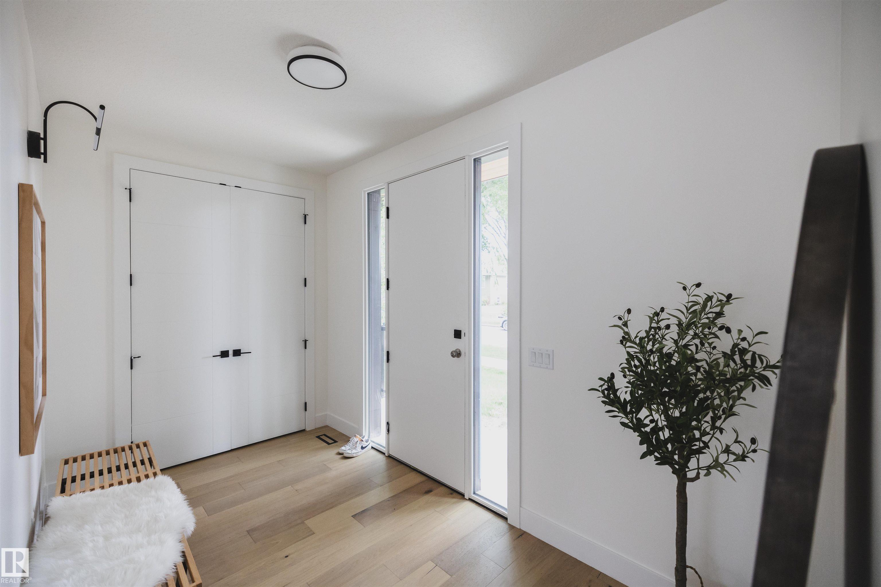 Picture for 10954 62 AV NW