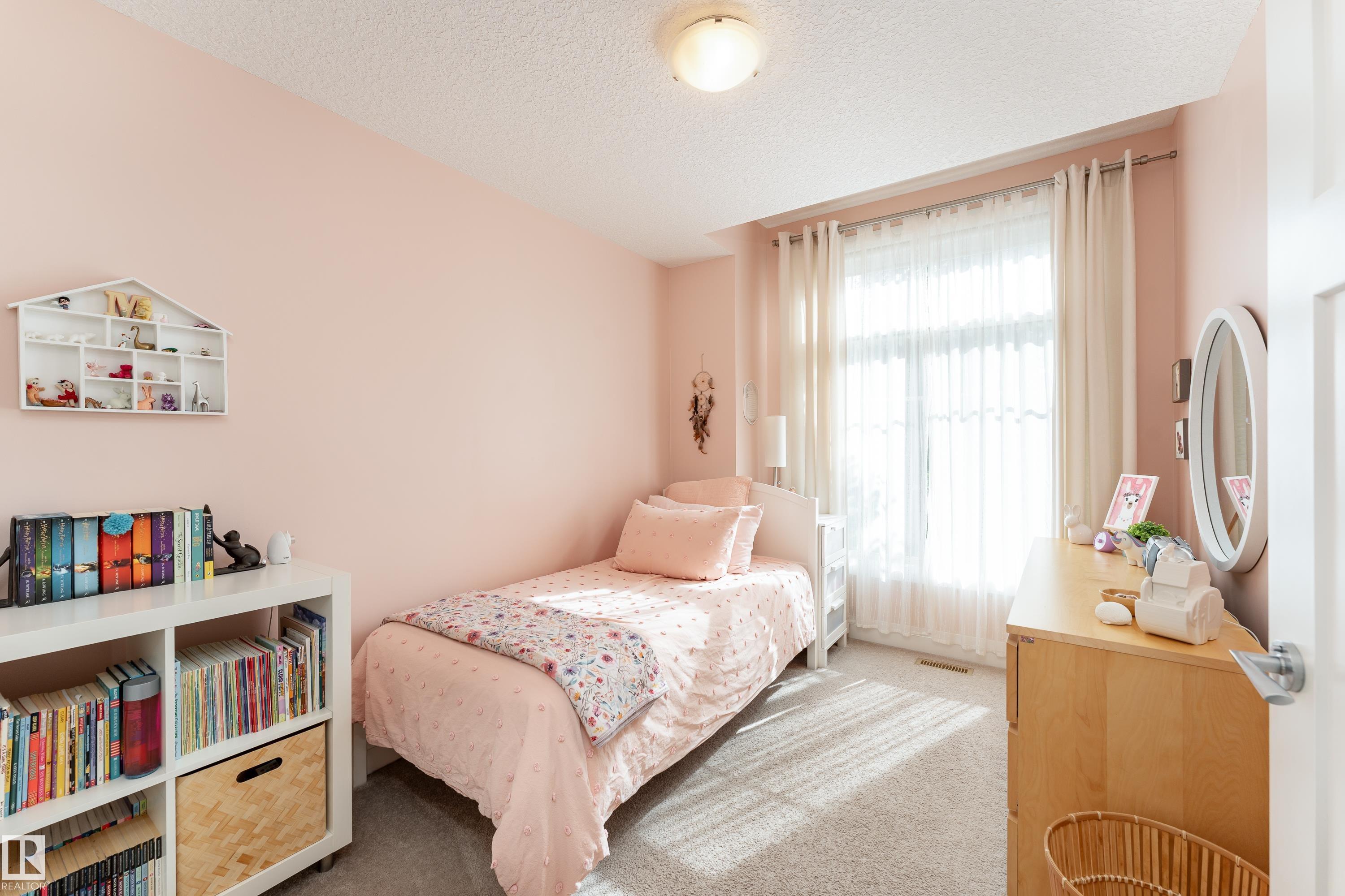 Photo 22 at 8340 79 Avenue NW, King Edward Park, Edmonton