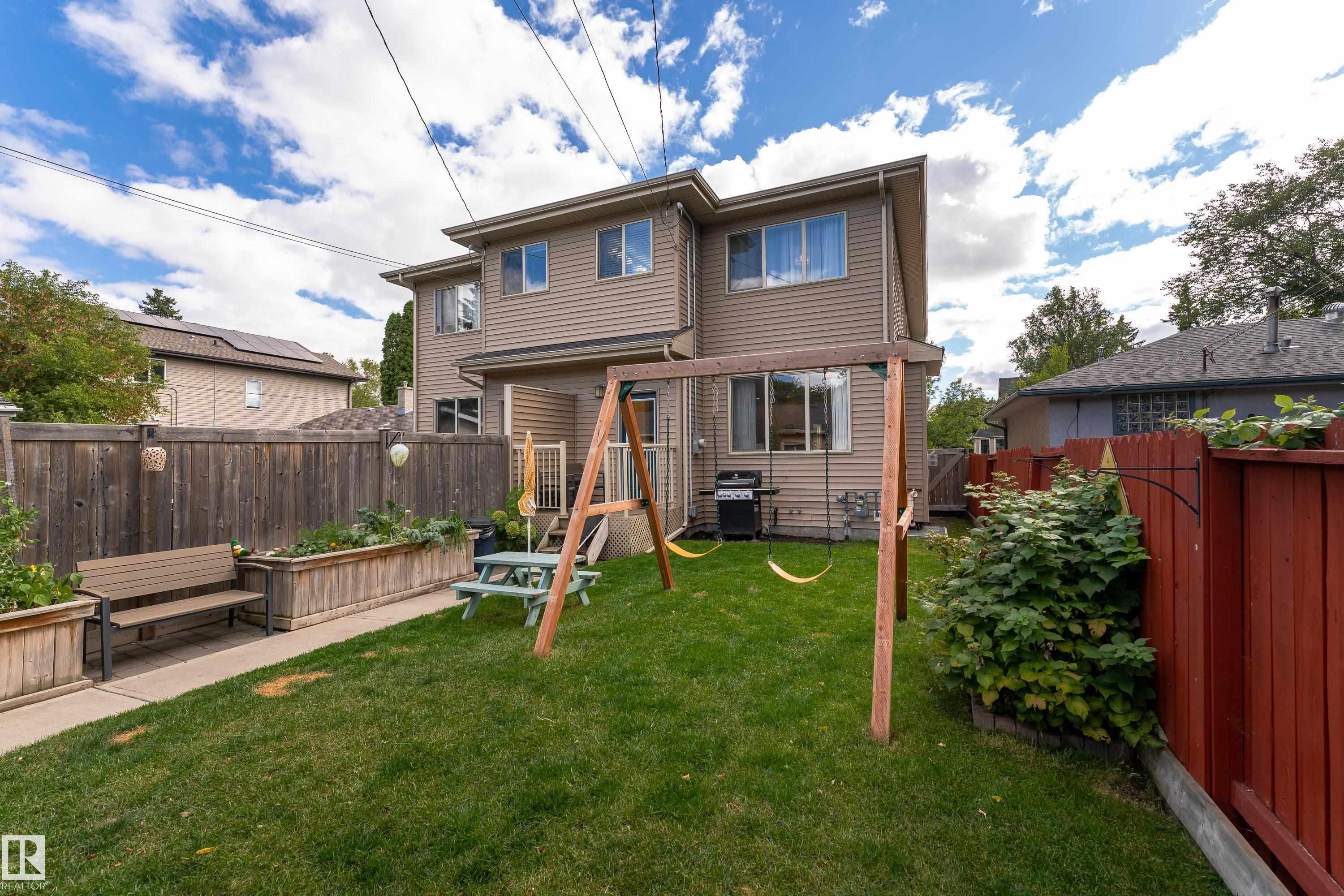 Photo 42 at 8340 79 Avenue NW, King Edward Park, Edmonton