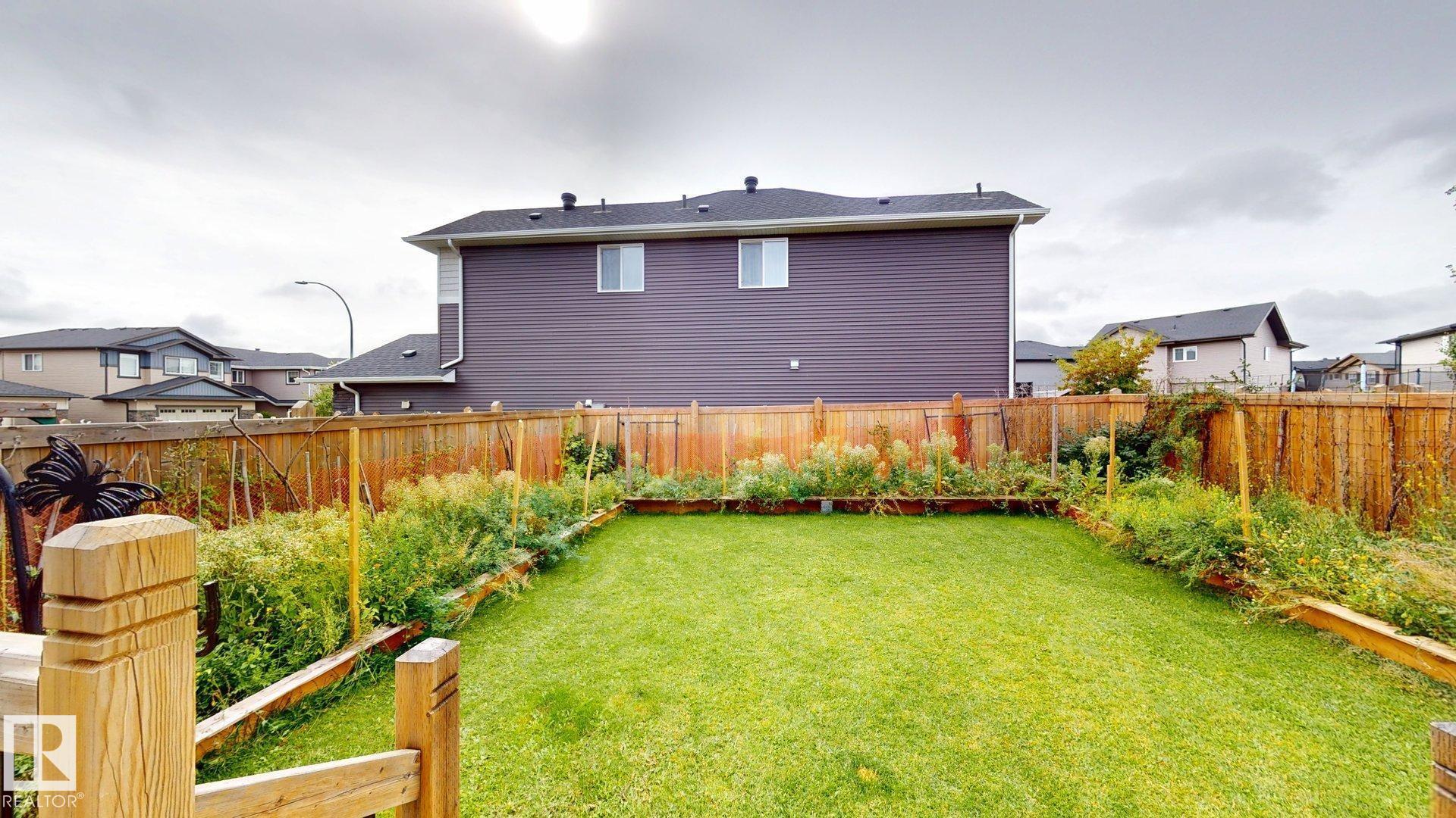 Listing photo thumbnail