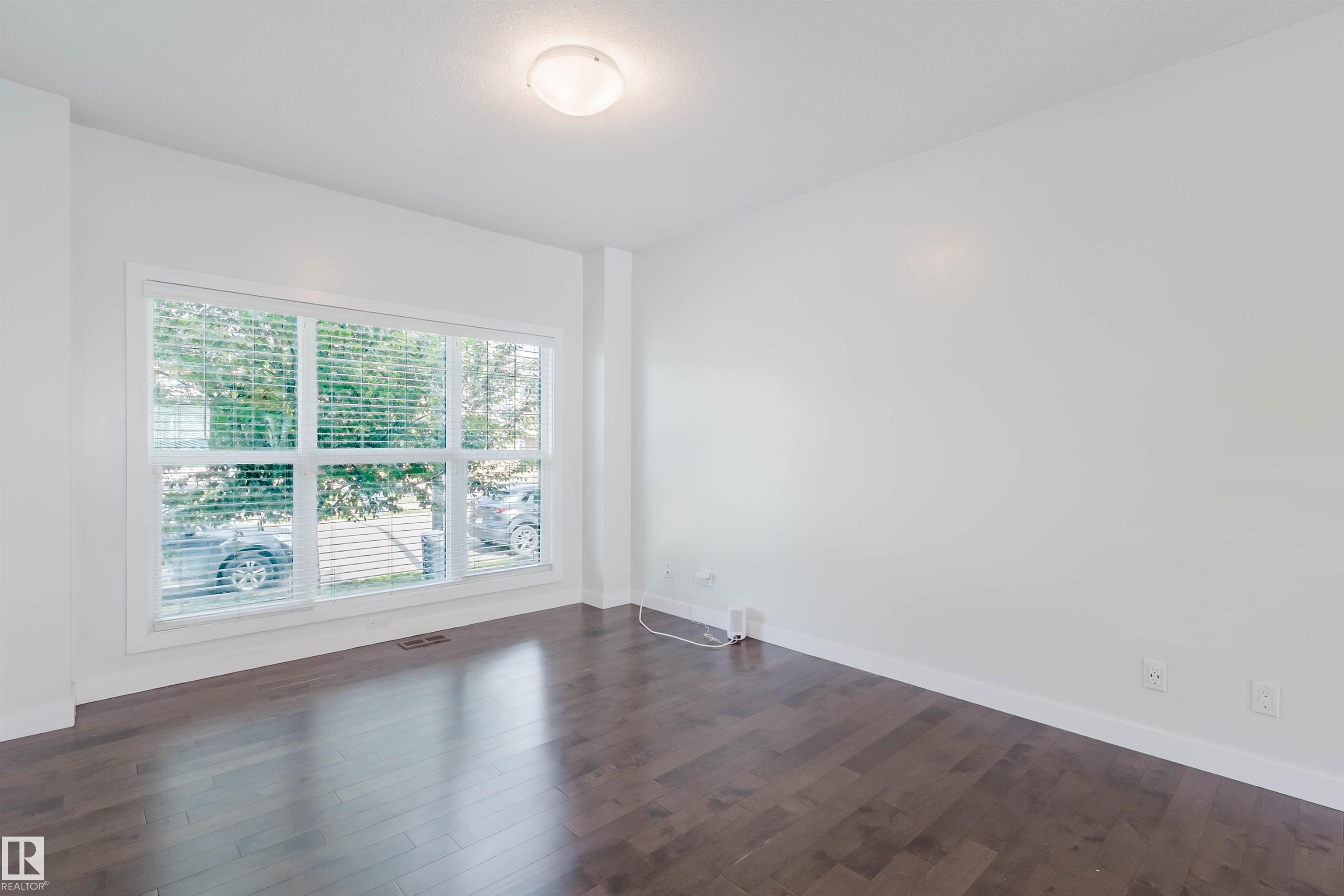 Photo 6 at 4315 Prowse Link SW, Paisley, Edmonton