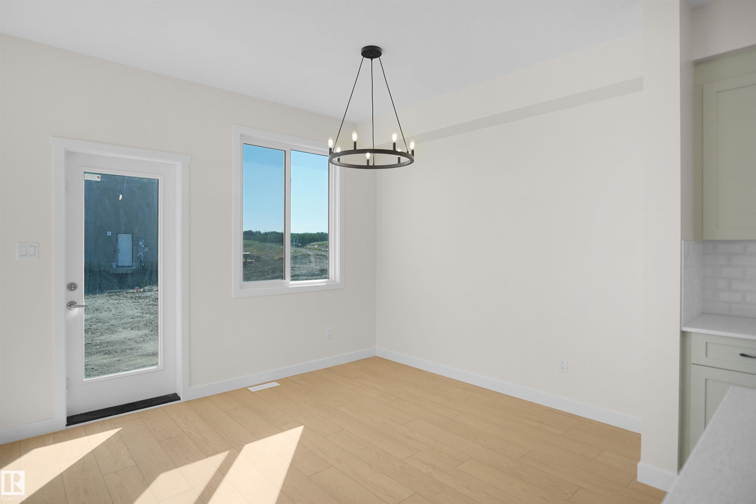 Photo 8 at 1011 14 Avenue NW, Aster, Edmonton