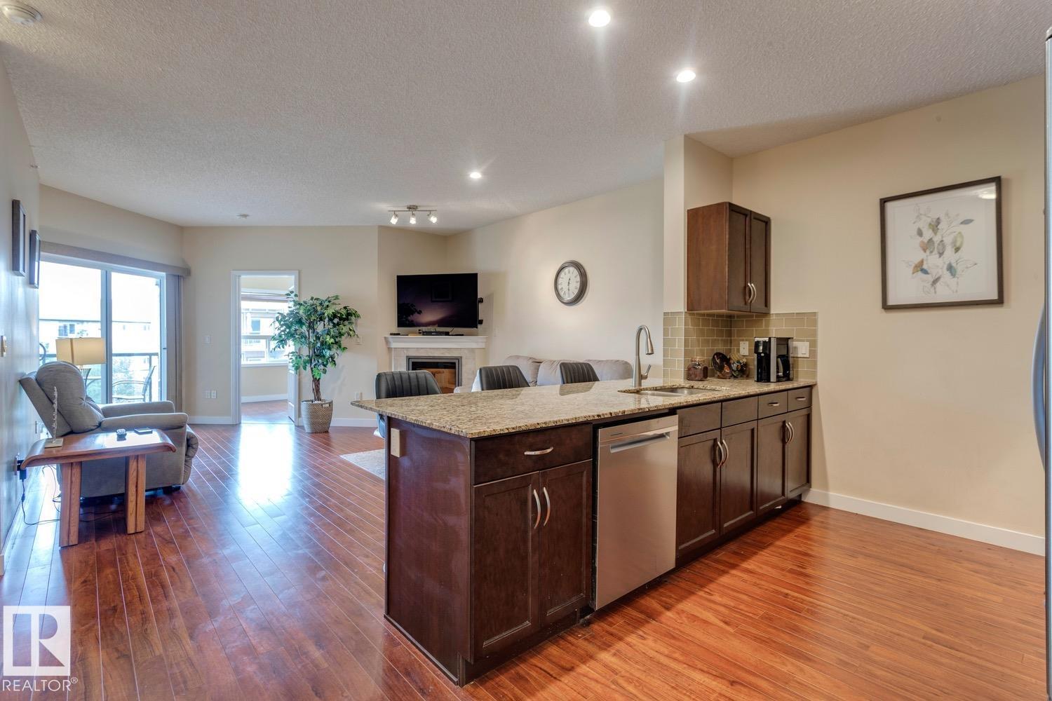 Photo 6 at 426 - 2045 Grantham crest NW, Glastonbury, Edmonton