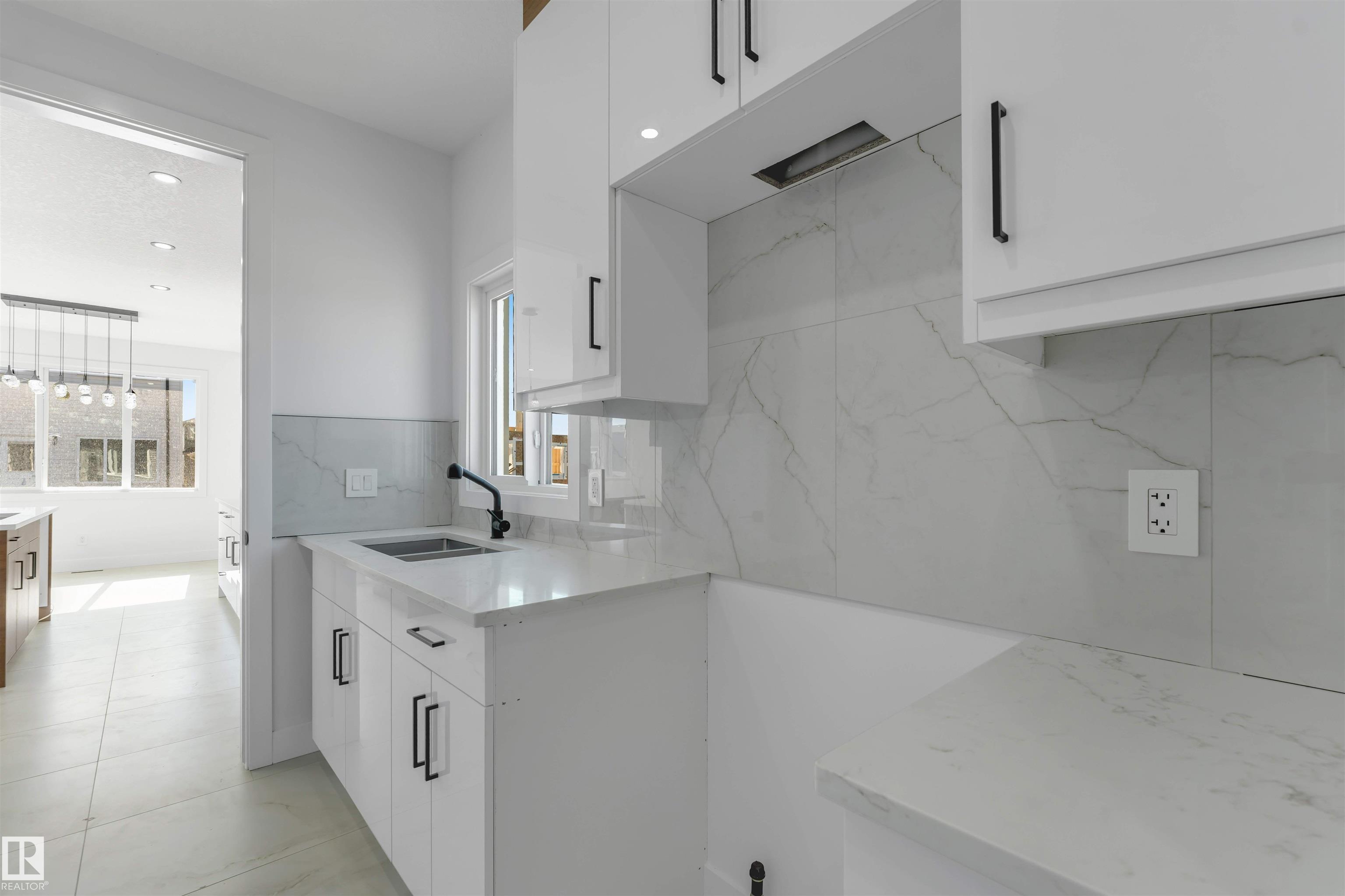 Photo 18 at 4651 17 Avenue SW, Meltwater, Edmonton