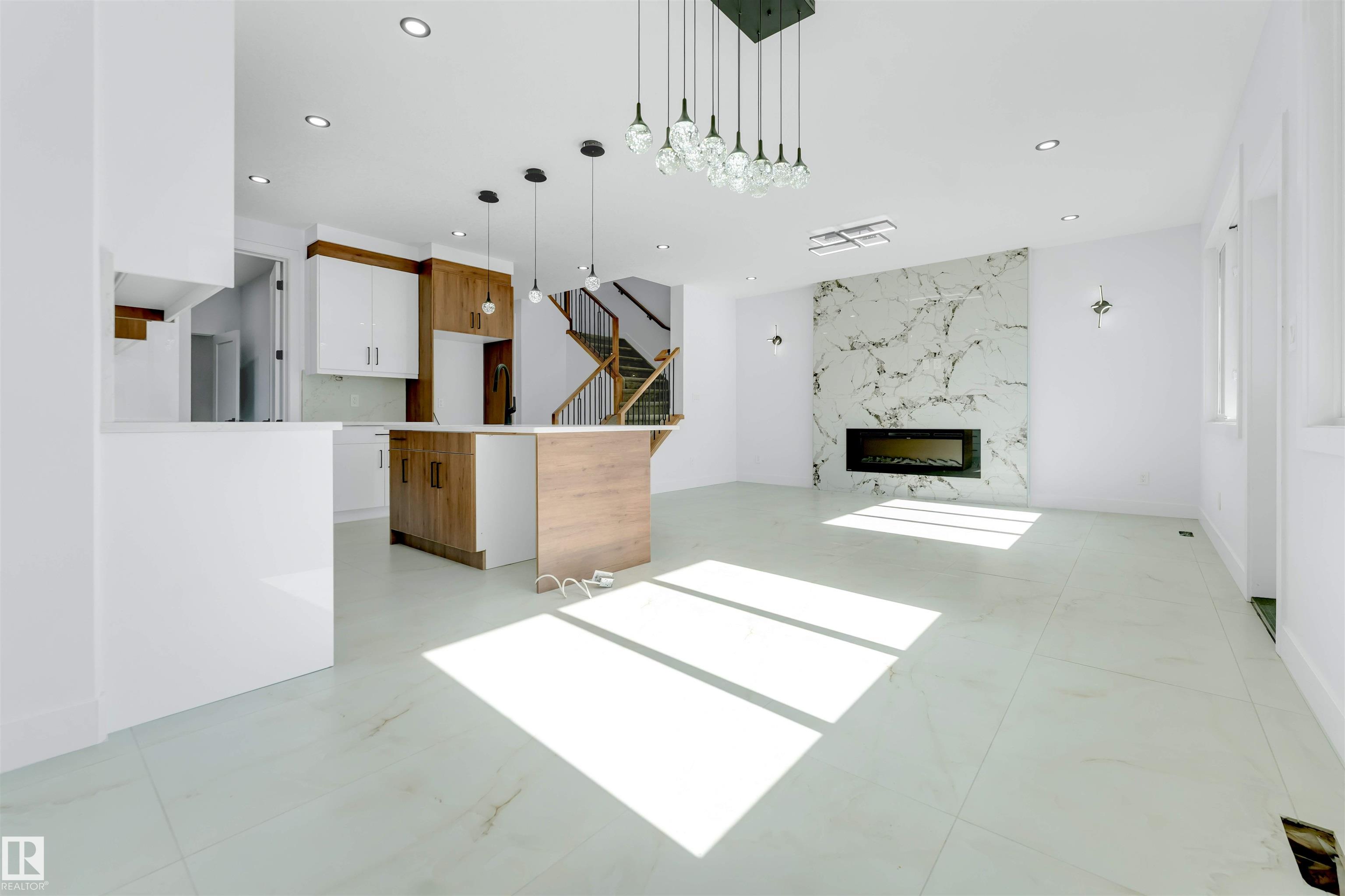 Photo 10 at 4651 17 Avenue SW, Meltwater, Edmonton