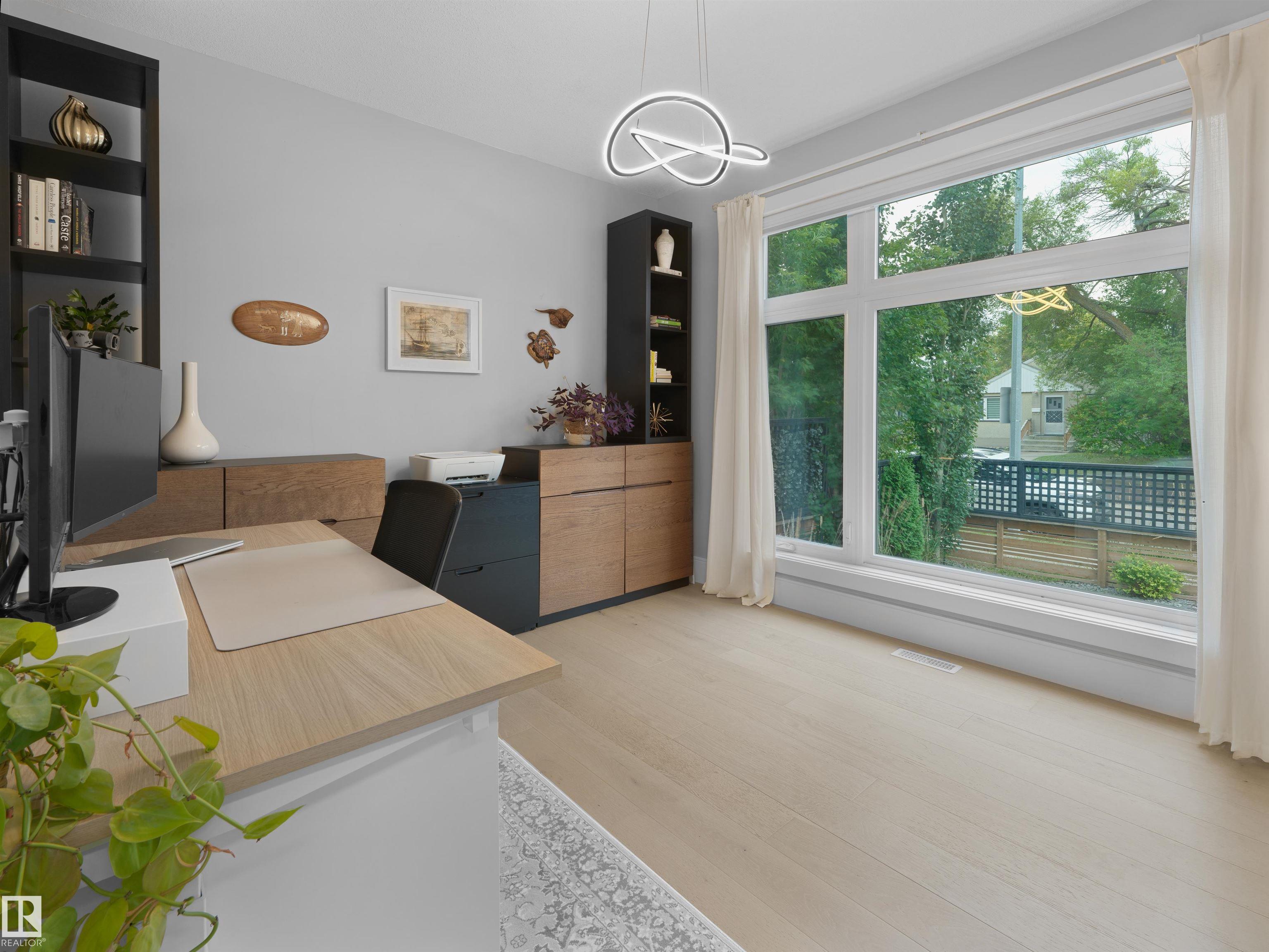 Photo 13 at 10926 72 Avenue NW, McKernan, Edmonton