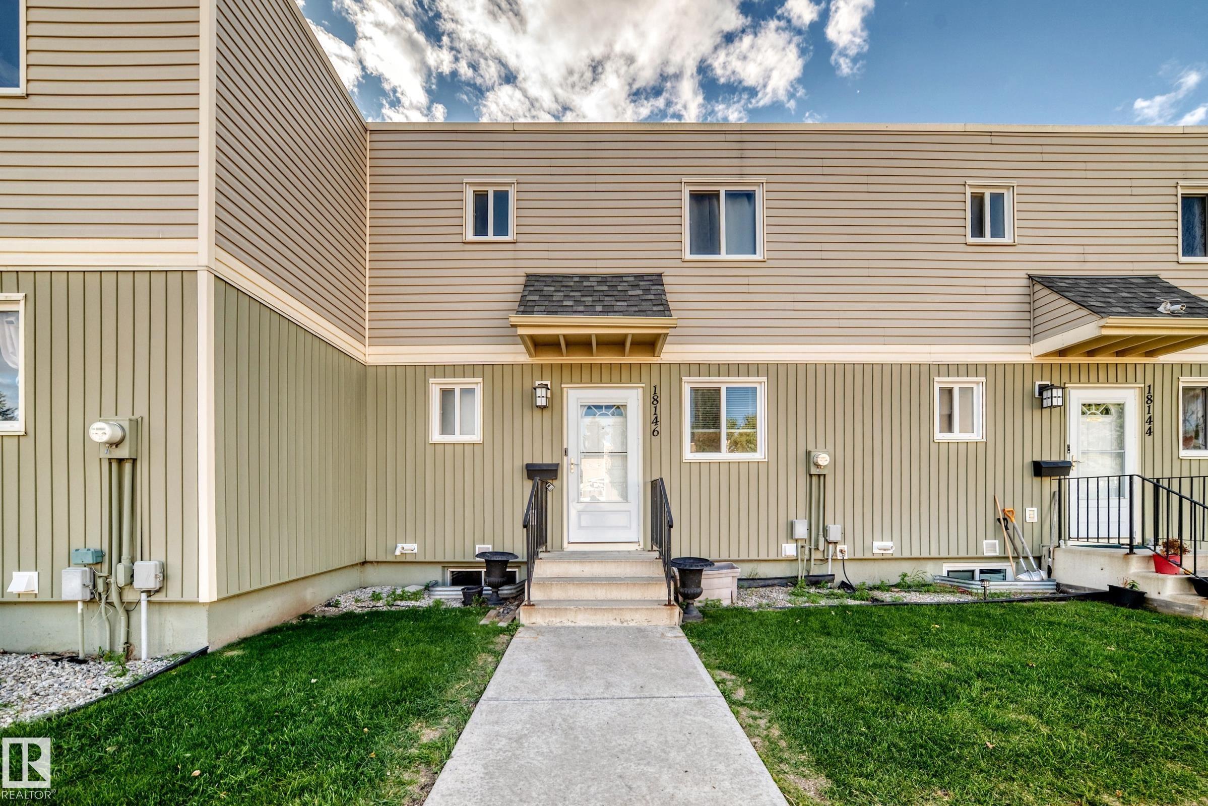 18146 81 Avenue NW, Aldergrove, Edmonton 2