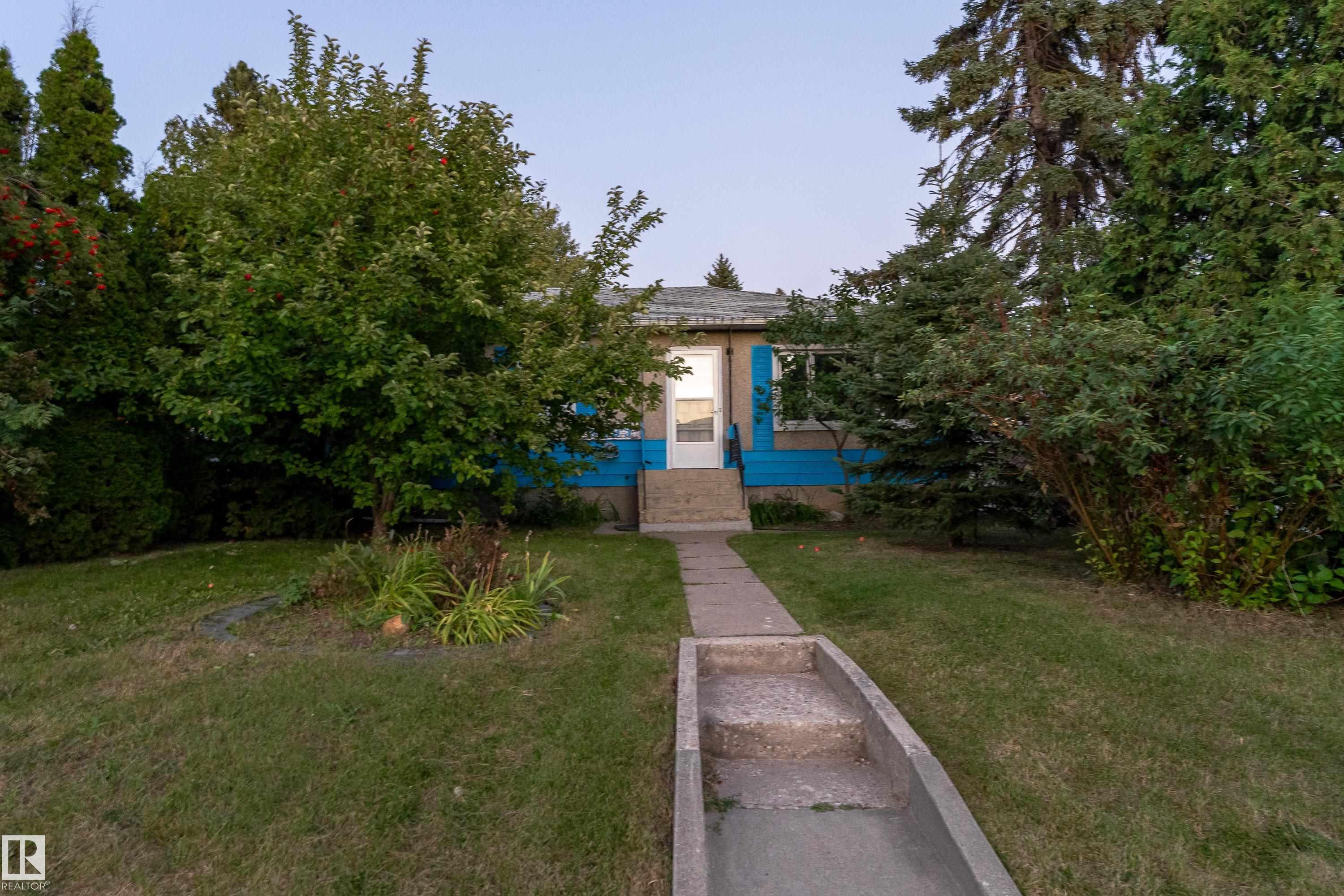 9605 158 Street NW, Glenwood, Edmonton 2
