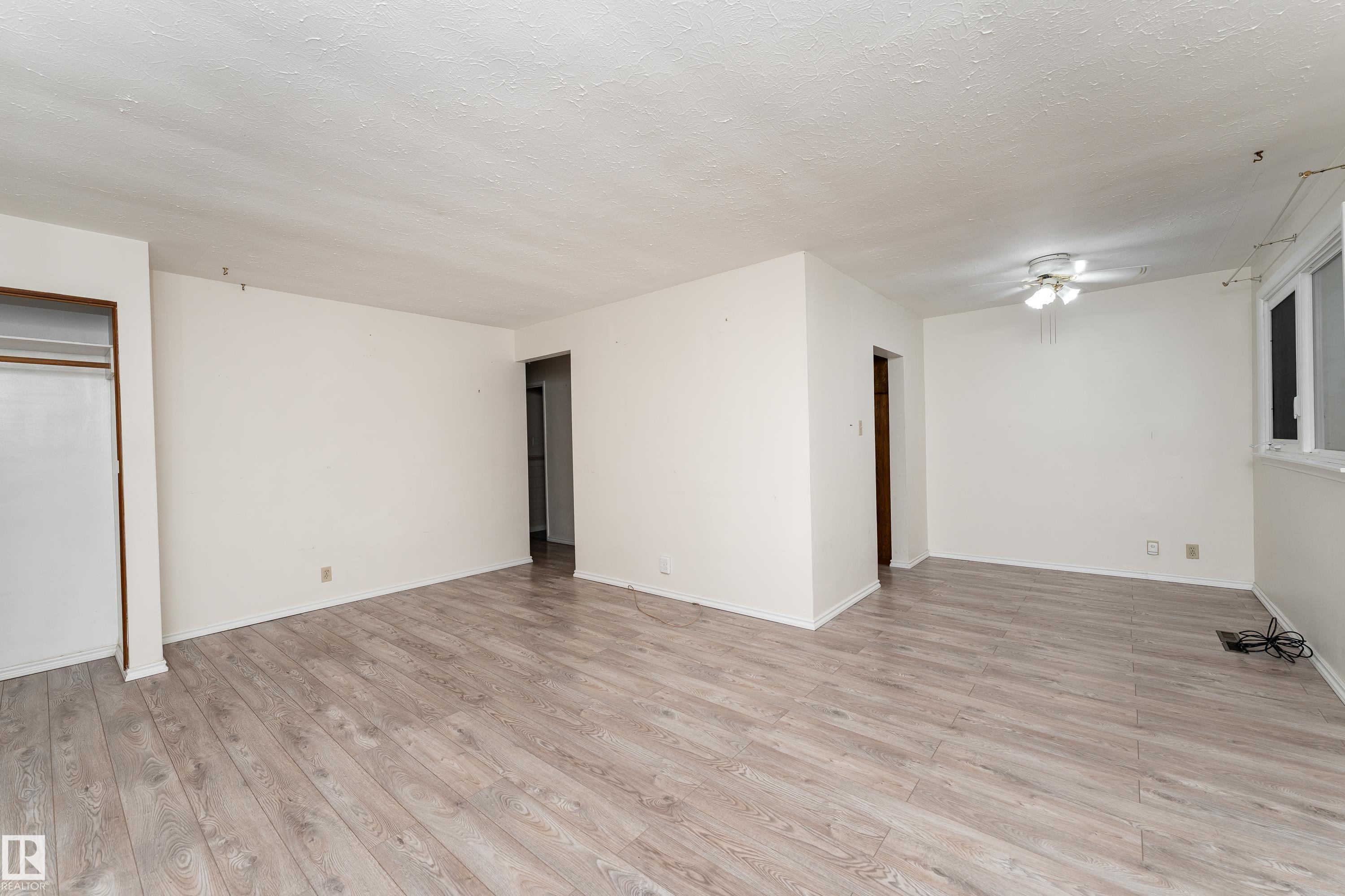 Photo 14 at 9605 158 Street NW, Glenwood, Edmonton