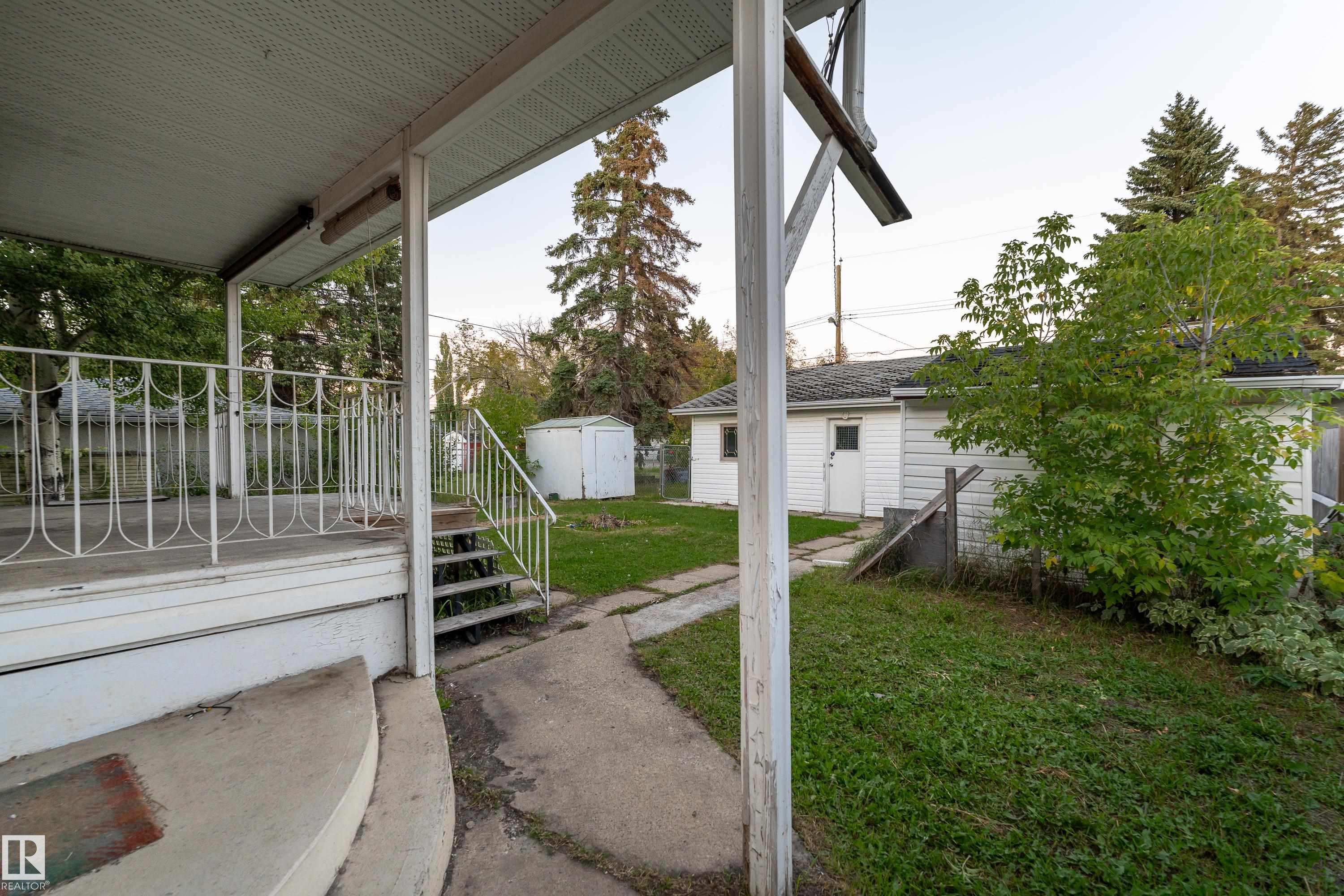 Photo 3 at 9605 158 Street NW, Glenwood, Edmonton