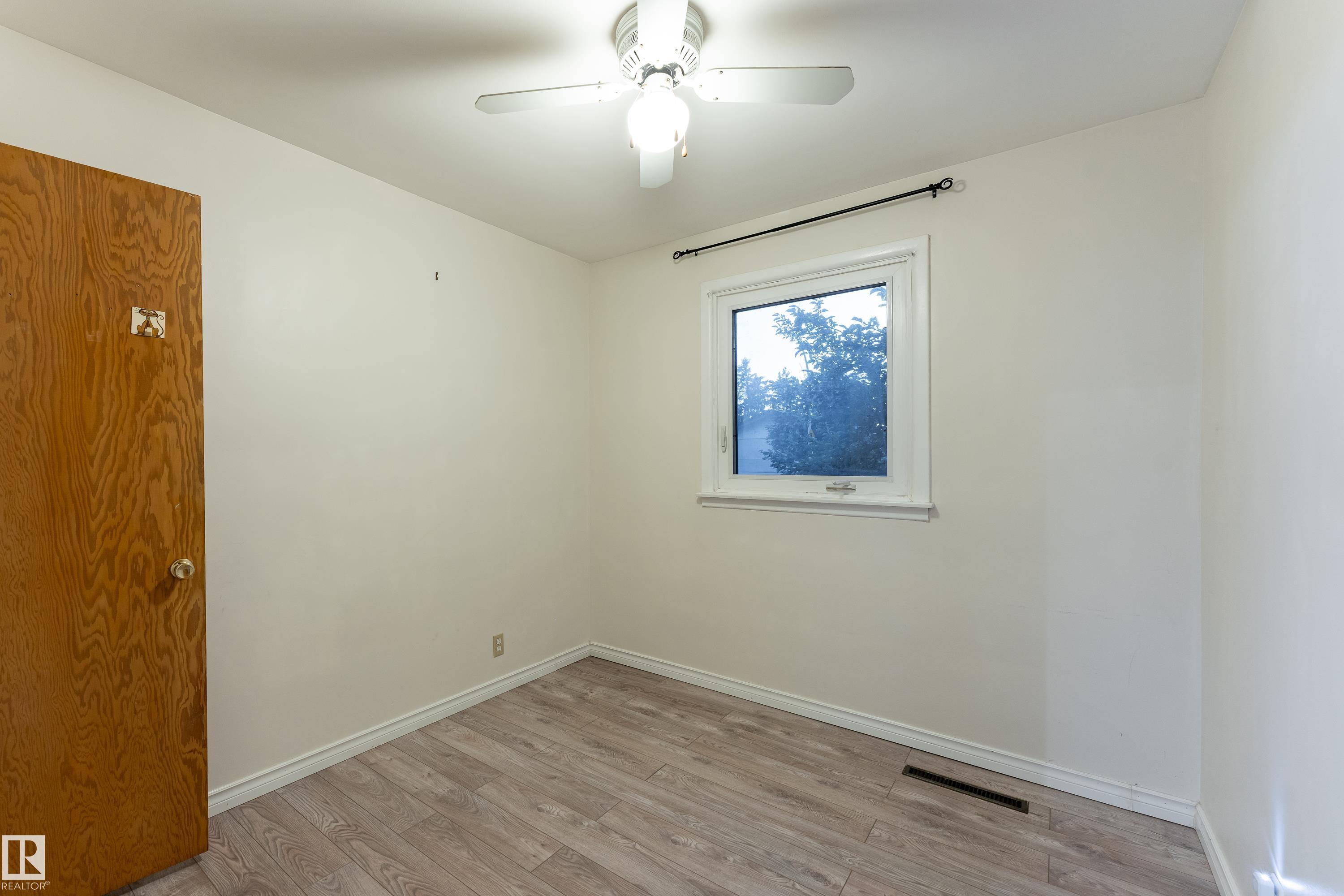 Photo 28 at 9605 158 Street NW, Glenwood, Edmonton