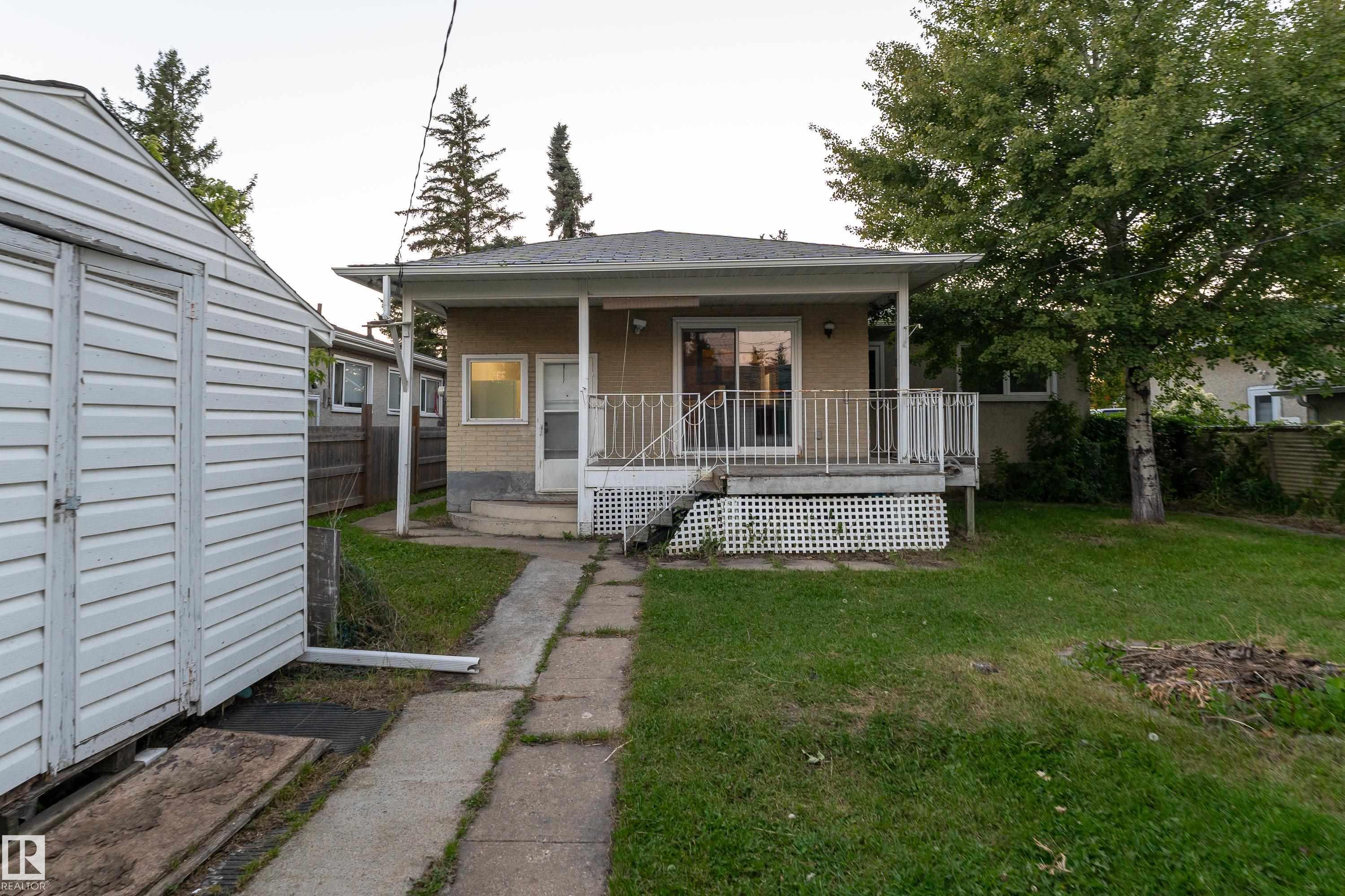 Photo 5 at 9605 158 Street NW, Glenwood, Edmonton