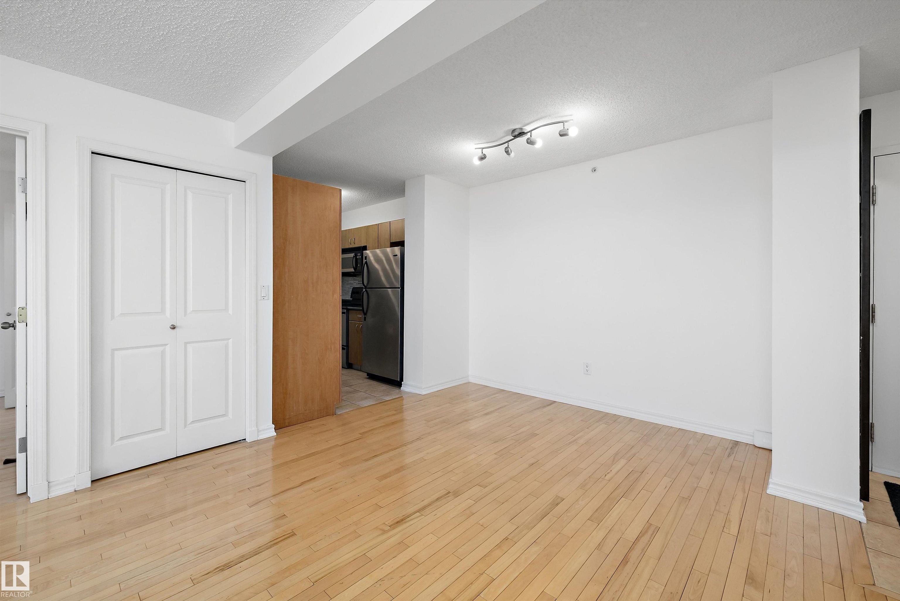 Photo 6 at 1205 - 10303 105 Street NW, Downtown, Edmonton
