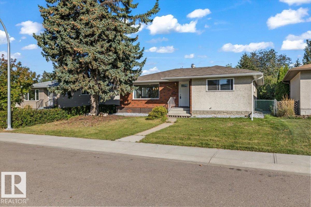 Photo 41 at 11516 44 Avenue NW, Royal Gardens, Edmonton