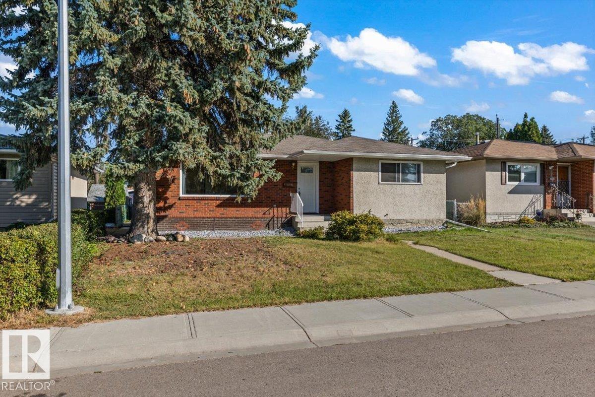 Photo 42 at 11516 44 Avenue NW, Royal Gardens, Edmonton