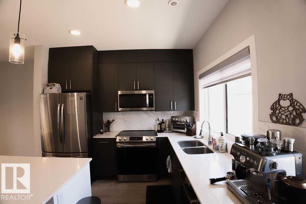 Photo 3 at 25 - 1010 Rabbit Hill Road SW, Glenridding Heights, Edmonton
