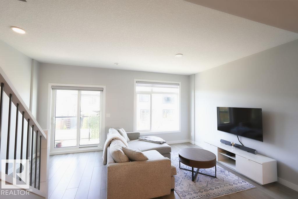 Photo 8 at 25 - 1010 Rabbit Hill Road SW, Glenridding Heights, Edmonton