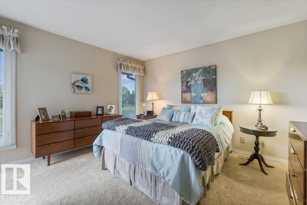 Photo 26 at 16919 95 Street NW, Lago Lindo, Edmonton