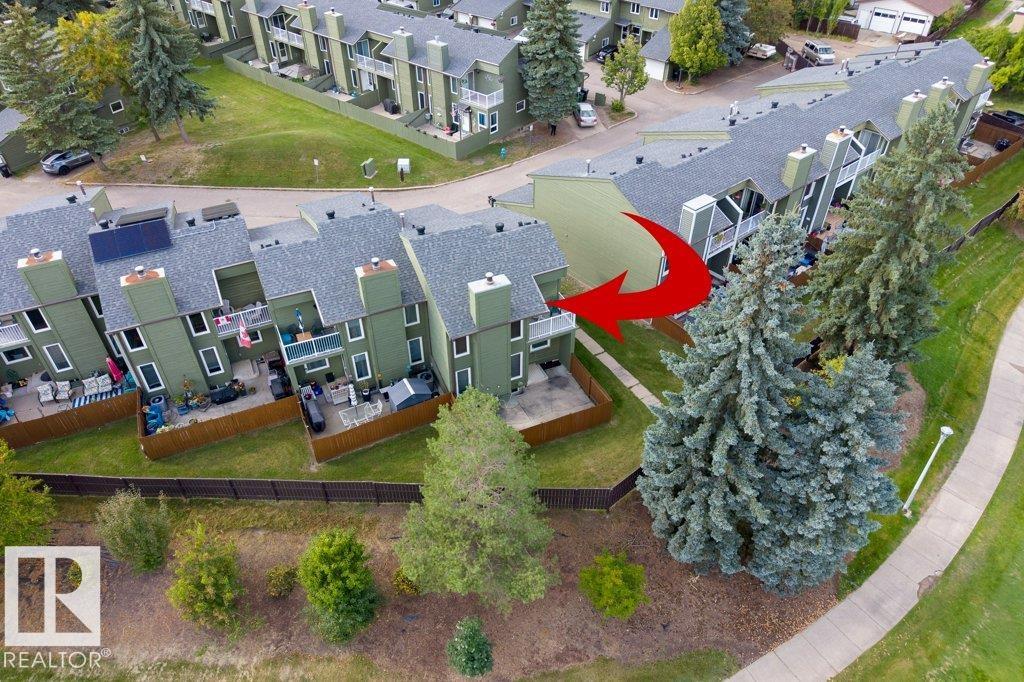 Photo 43 at 16919 95 Street NW, Lago Lindo, Edmonton