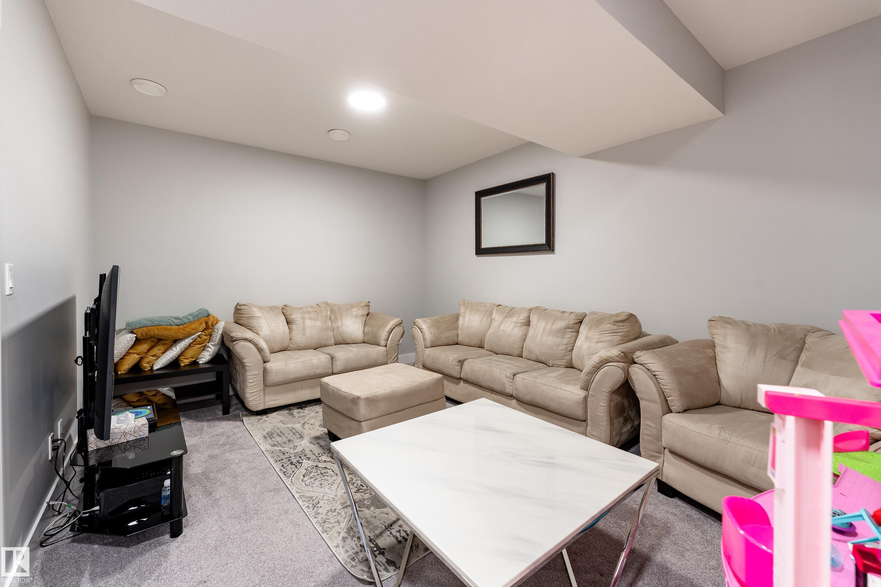 Photo 36 at 2824 152 Avenue NW, Kirkness, Edmonton