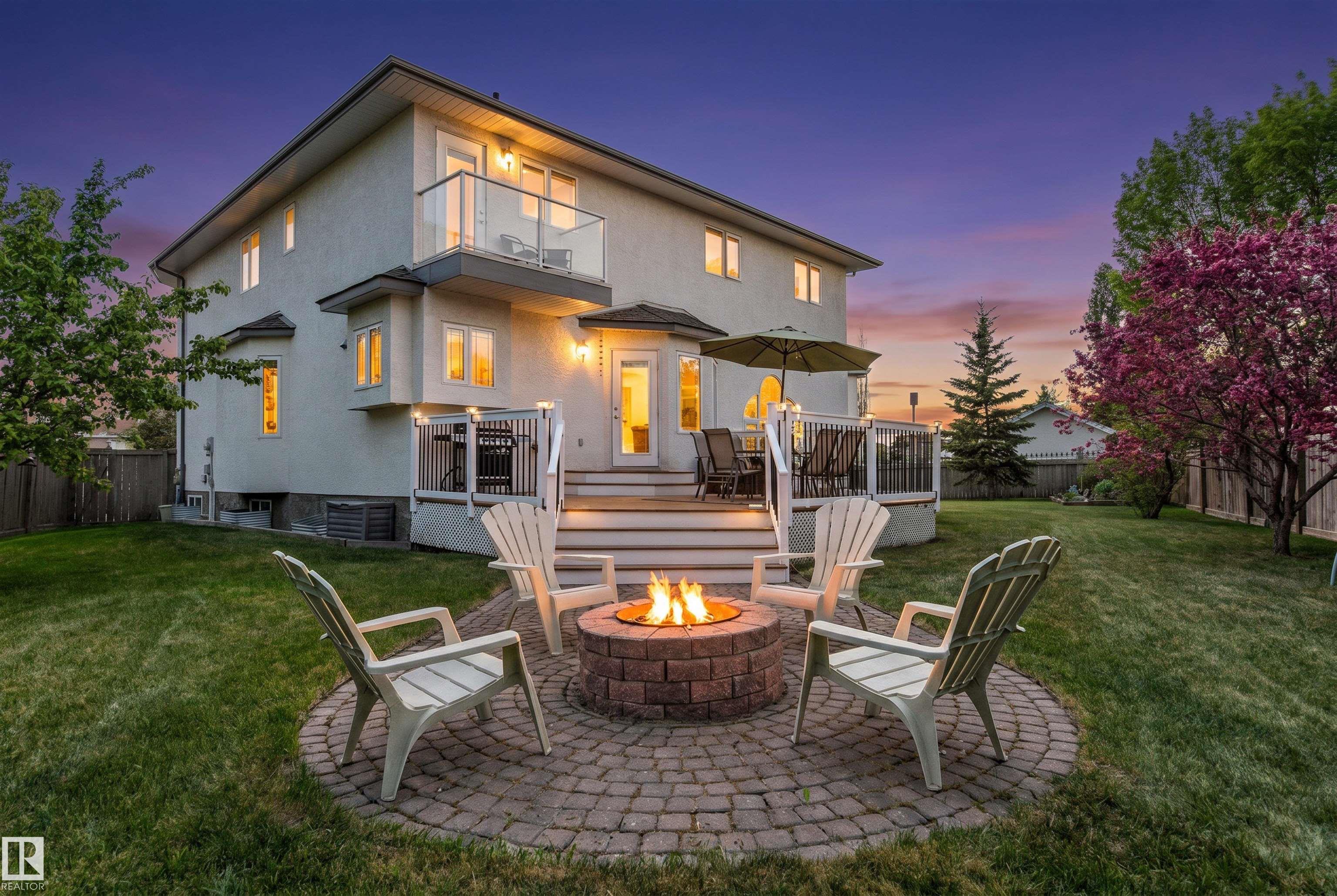 Photo 2 at 703 107a Street SW, Richford, Edmonton