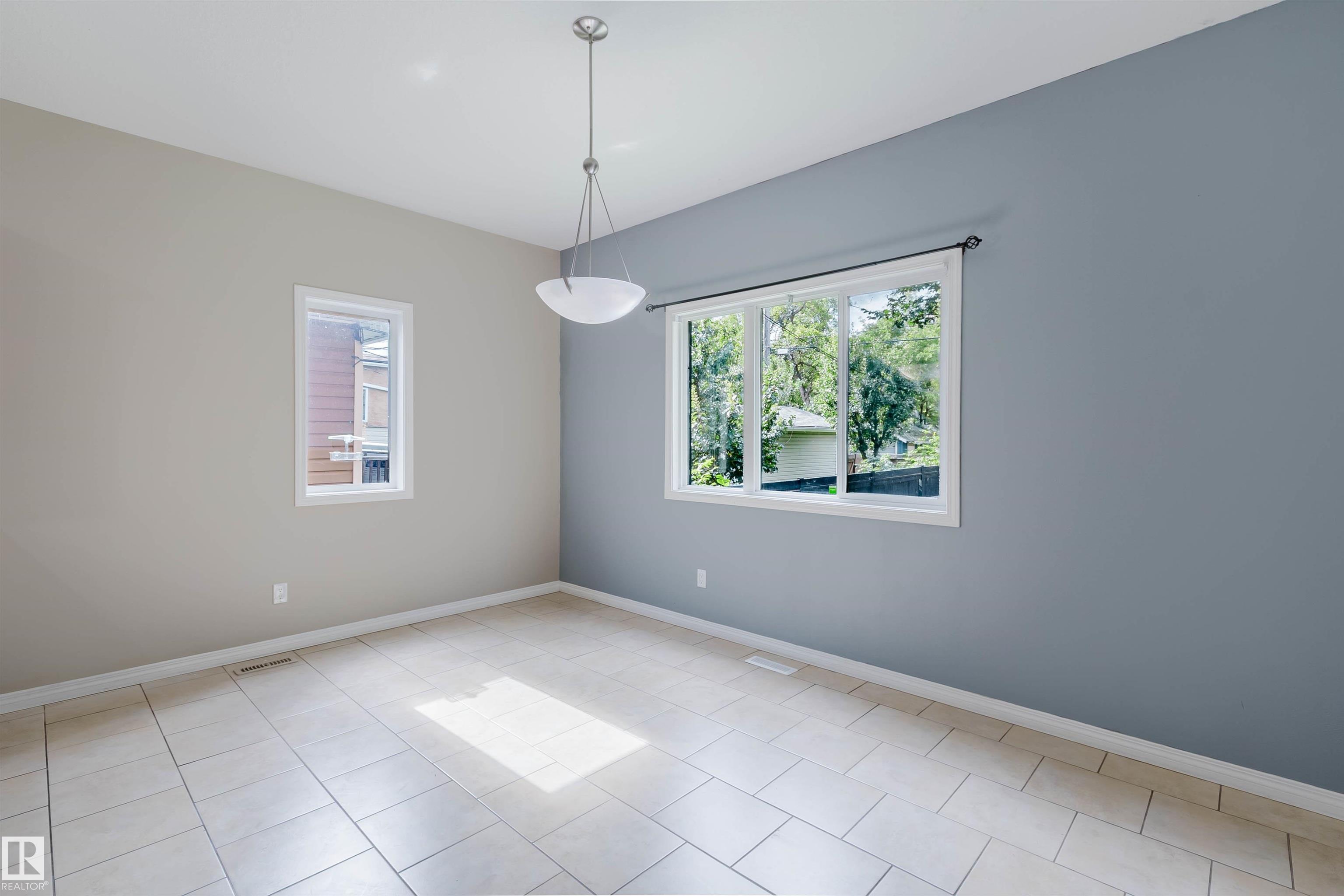 Photo 17 at 11608 96 Street NW, Alberta Avenue, Edmonton