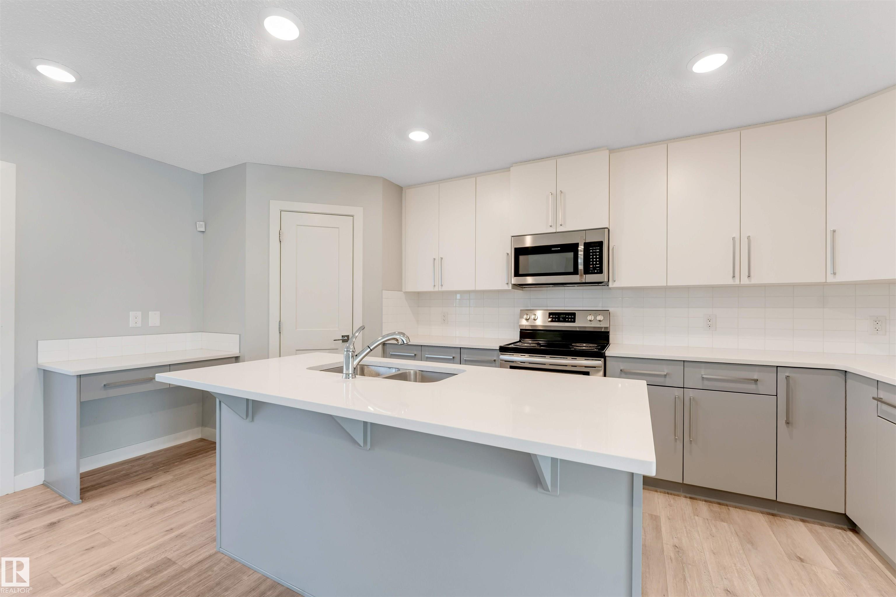 Photo 9 at 6466 177a Avenue NW, McConachie Area, Edmonton