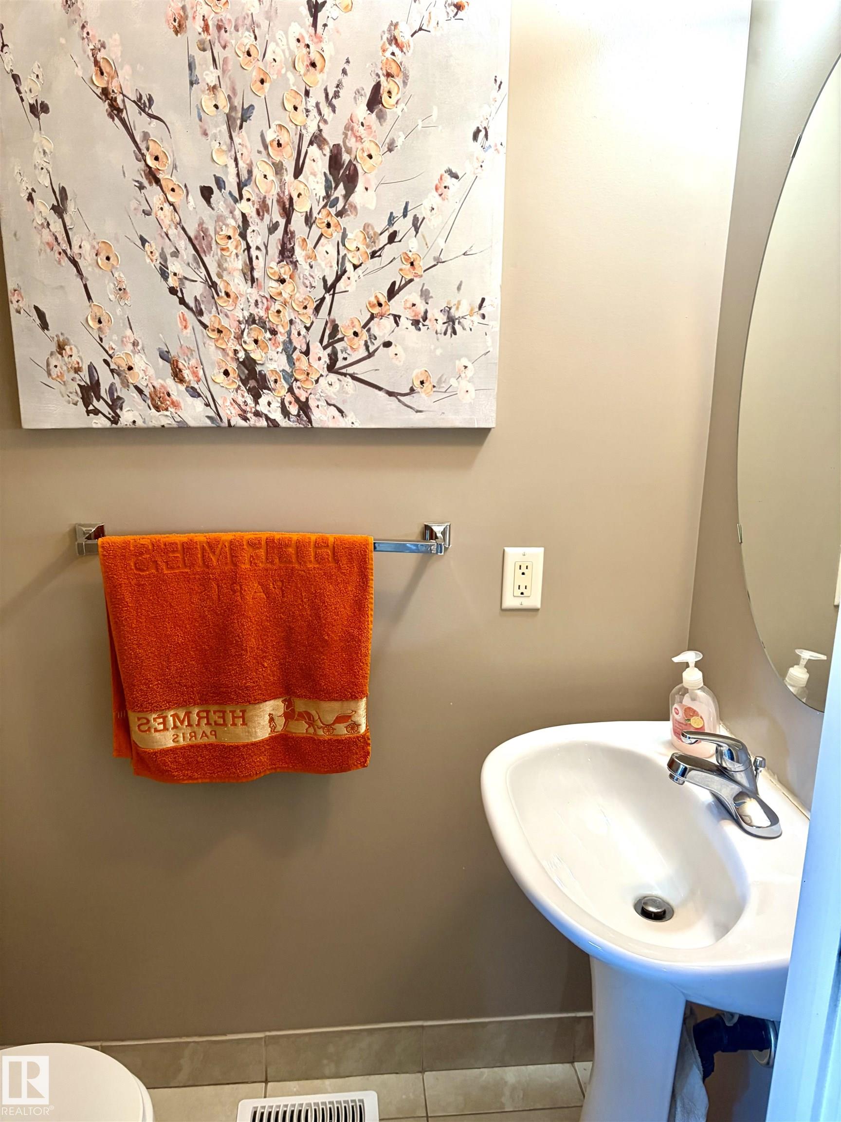 Photo 11 at 17 - 16317 64 Street NW, Matt Berry, Edmonton