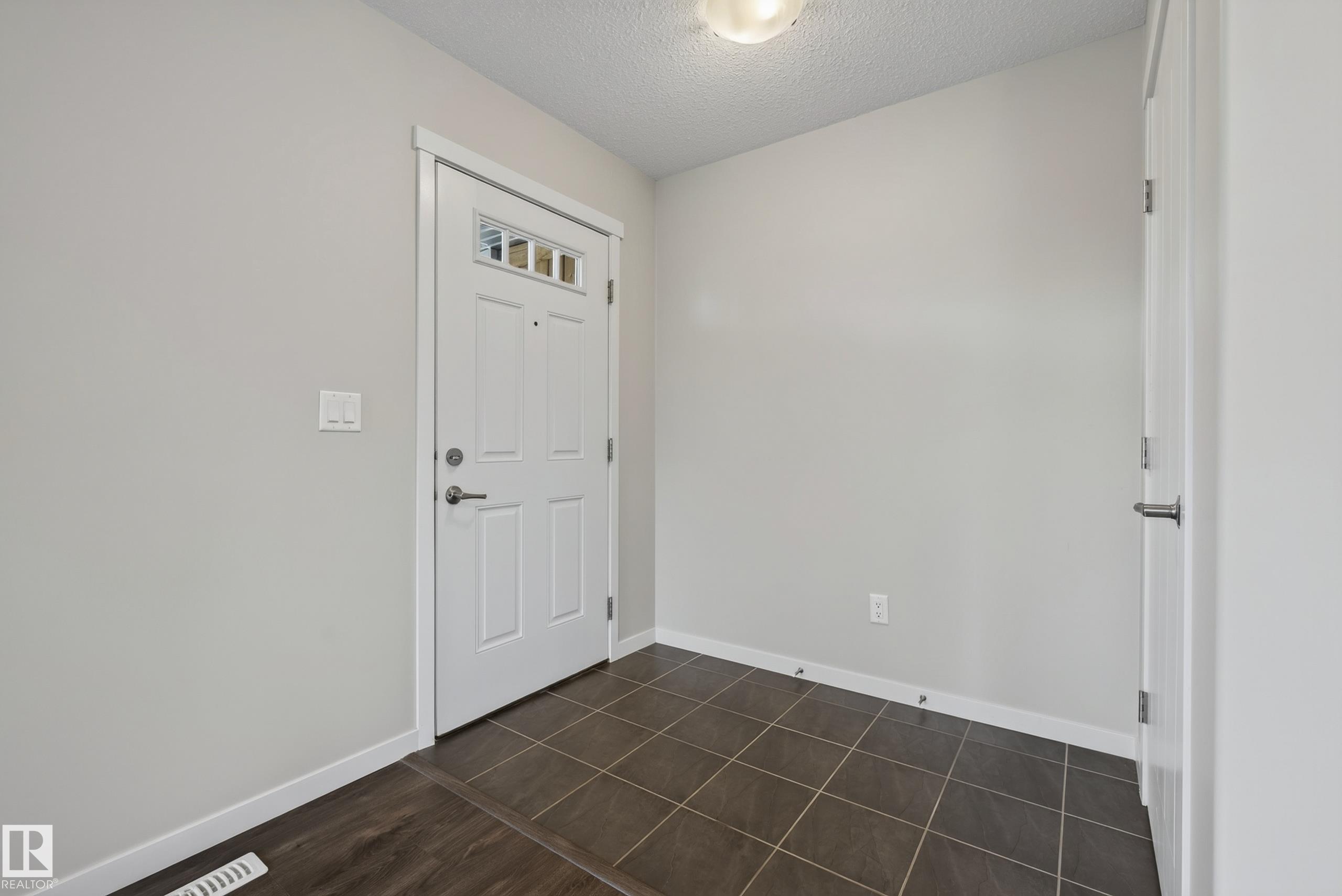 Photo 5 at 1204 163 Street SW, Glenridding Heights, Edmonton