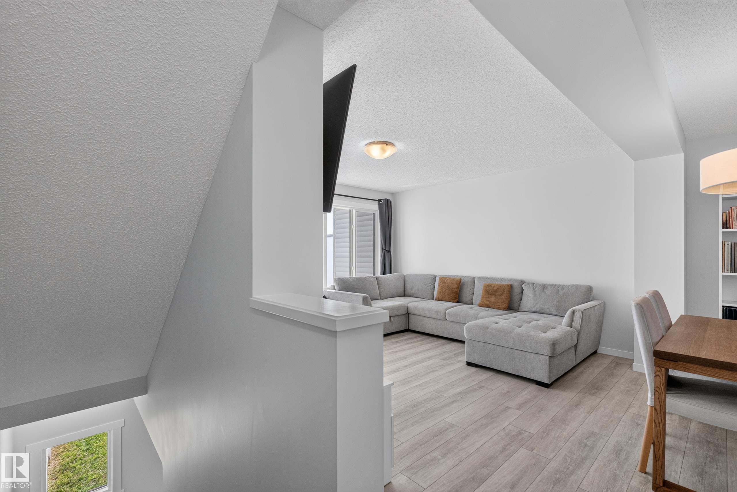 5030 River's Edge Way NW, River's Edge, Edmonton