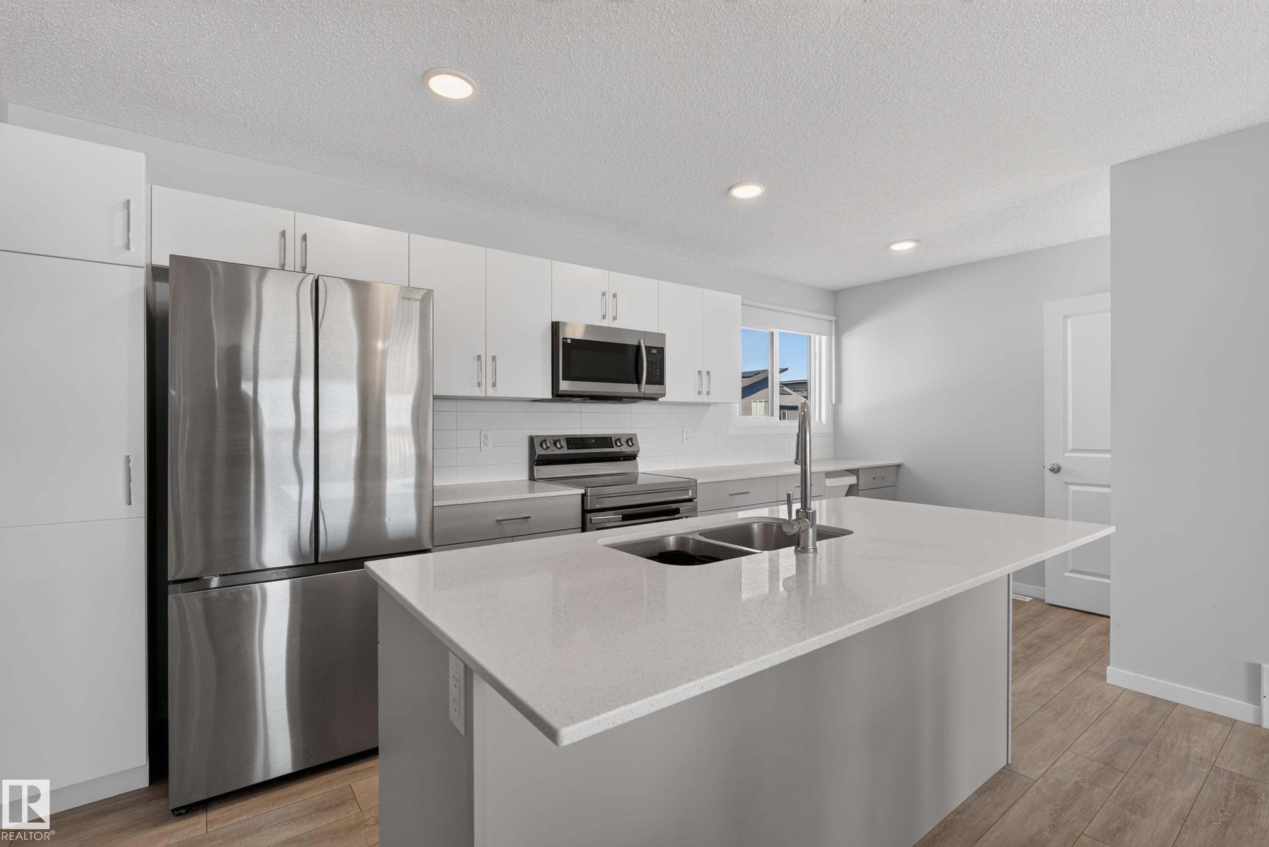 Photo 8 at 5030 River's Edge Way NW, River's Edge, Edmonton