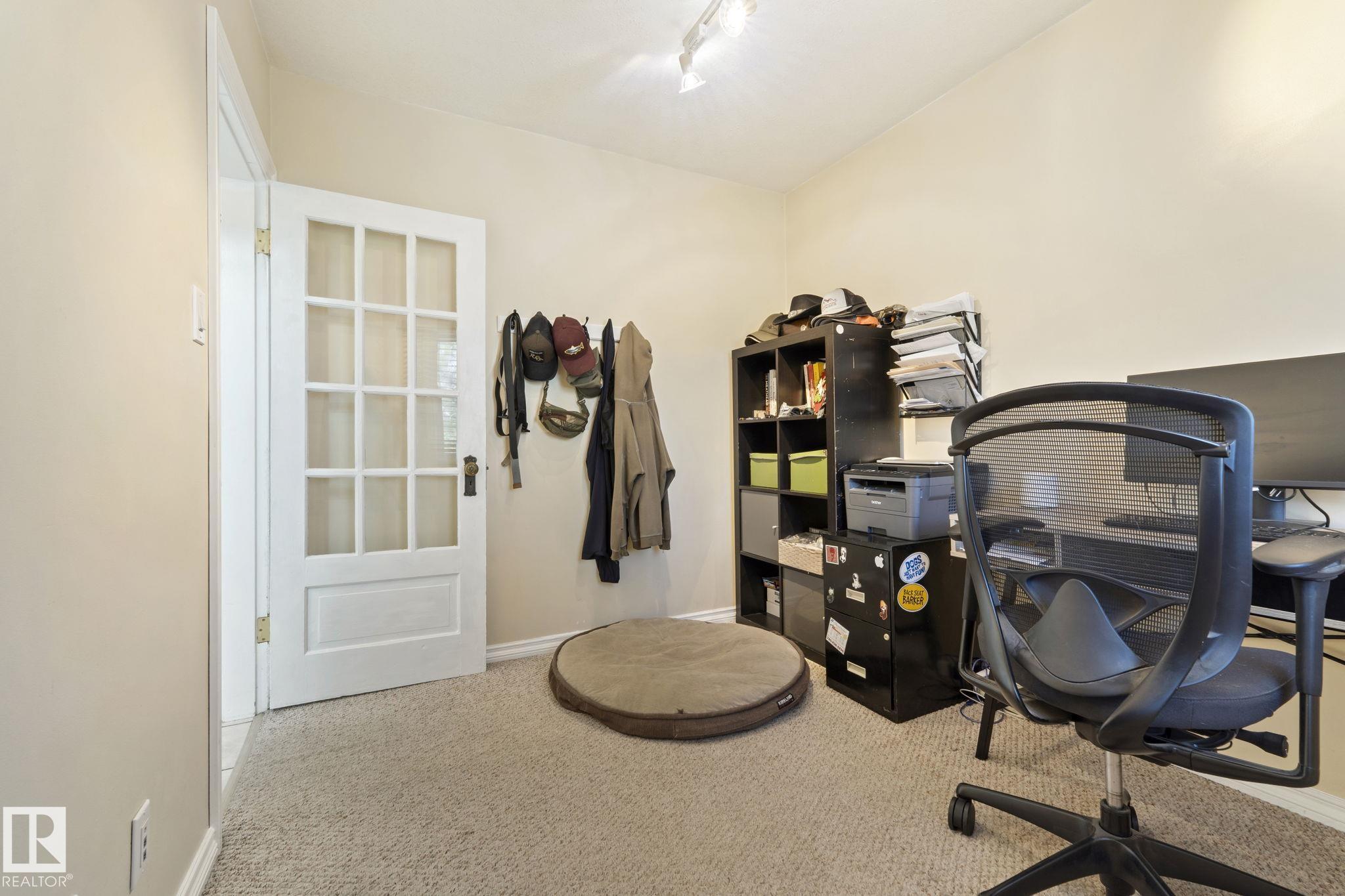 Photo 20 at 11331 60 Street NW, Highlands, Edmonton