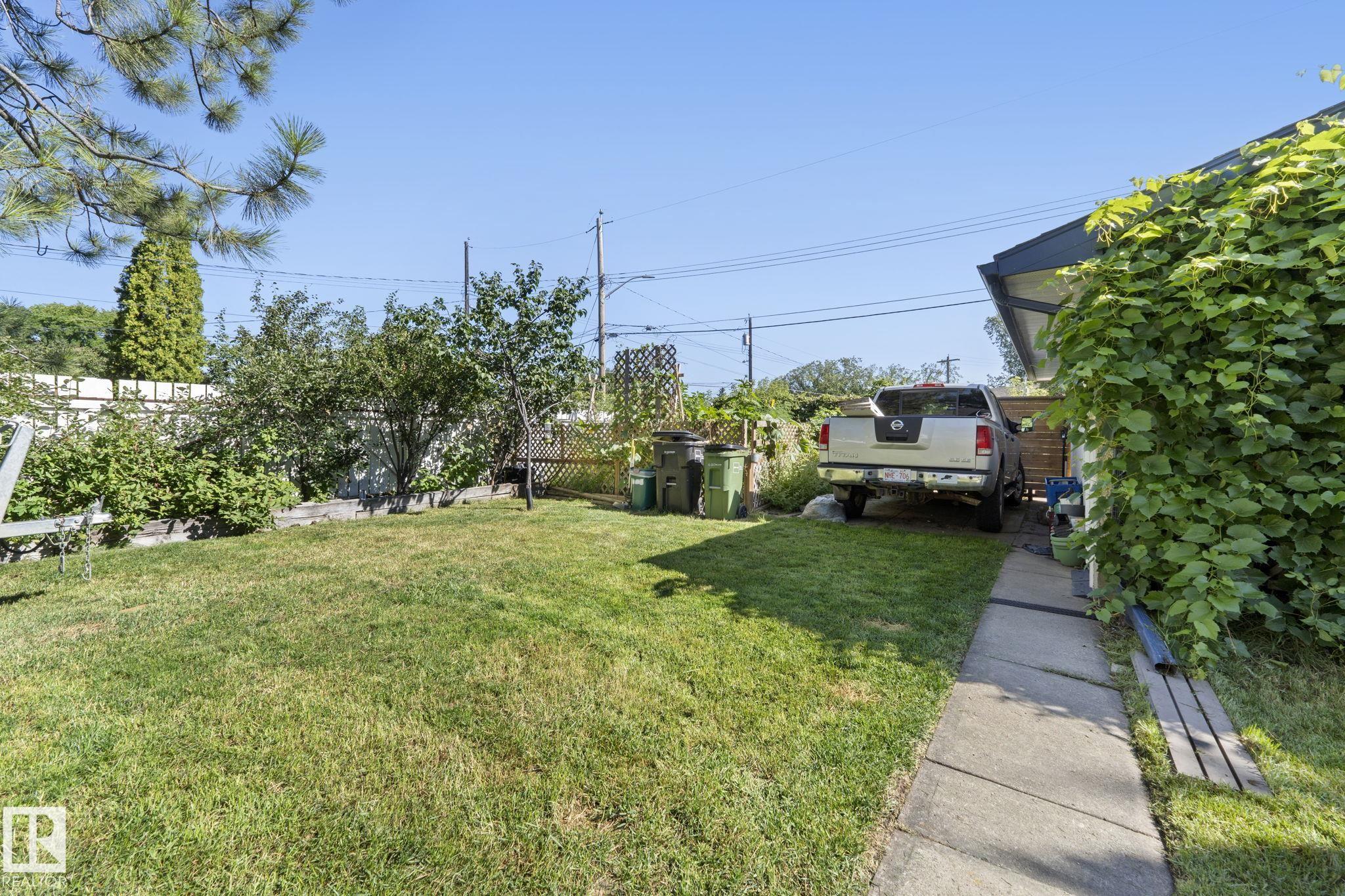 Photo 49 at 11331 60 Street NW, Highlands, Edmonton
