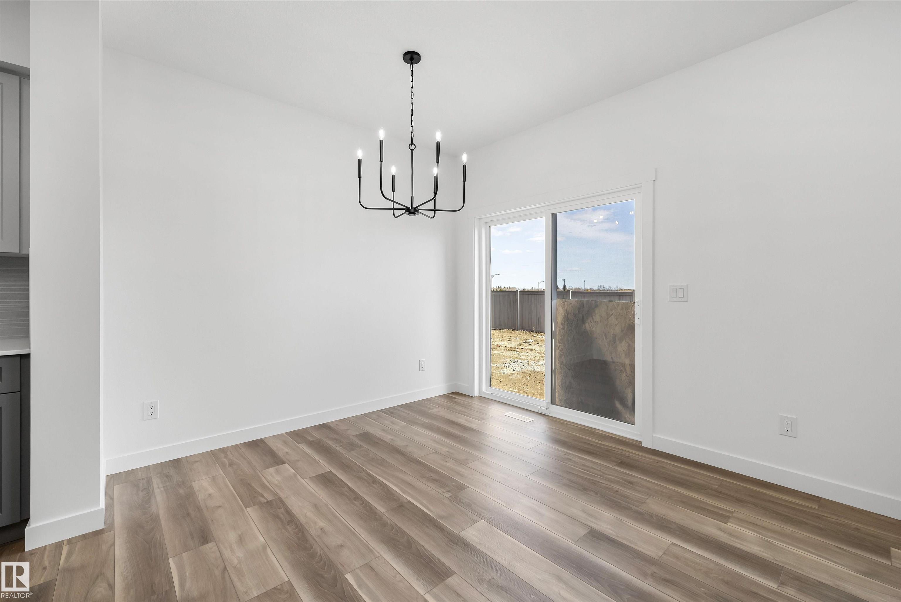 Photo 12 at 19111 20 Avenue NW, River's Edge, Edmonton