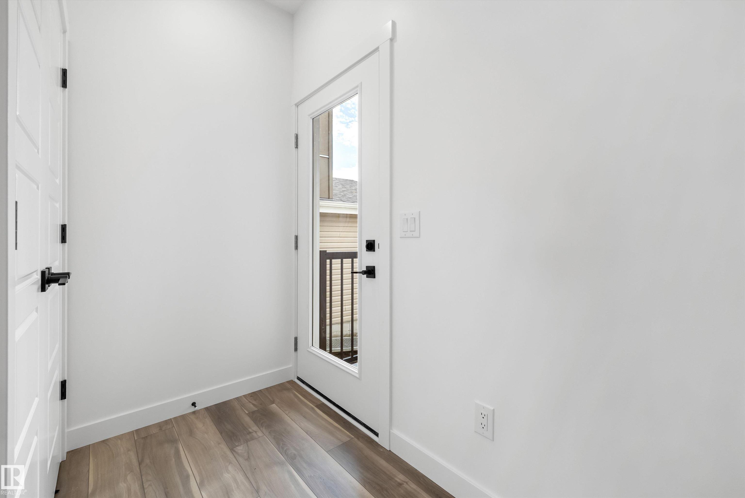 19111 20 Avenue NW, River's Edge, Edmonton