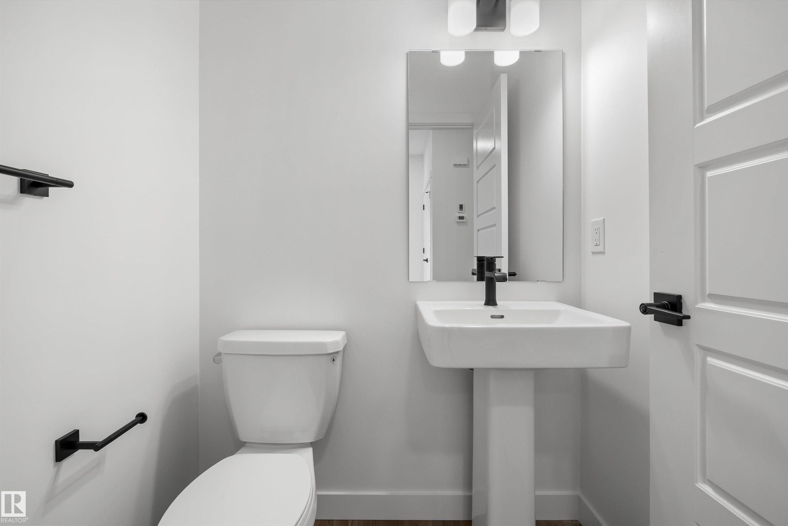 19111 20 Avenue NW, River's Edge, Edmonton