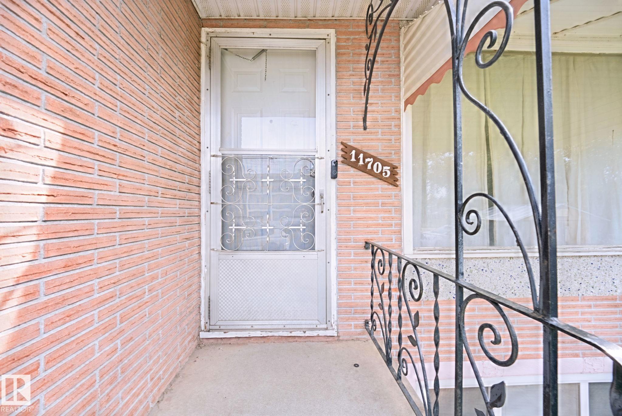 Picture for 11705 81 ST NW