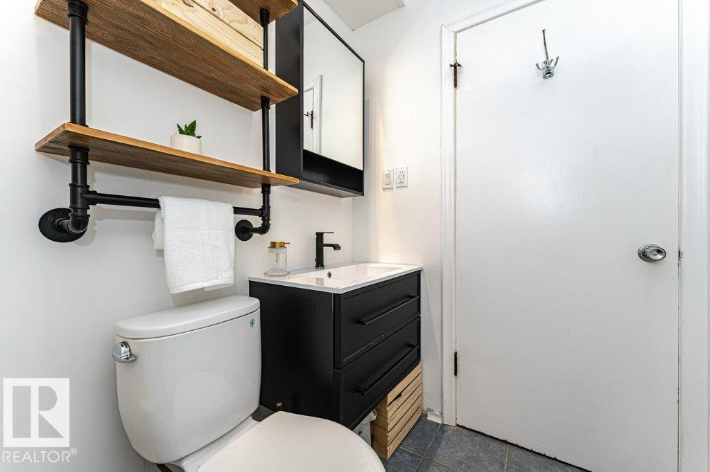 https://zimg.paragon.ice.com/ParagonImages/Property/PM/RAE/225422689/18/0/0/cc0e000dfd636529f4fecc3eecd8d6c1/1/36efbbfc333d2e638ff6249748b0194a/225422689-86a2c2e1-e26c-4977-937d-2f4149e1da36.JPG