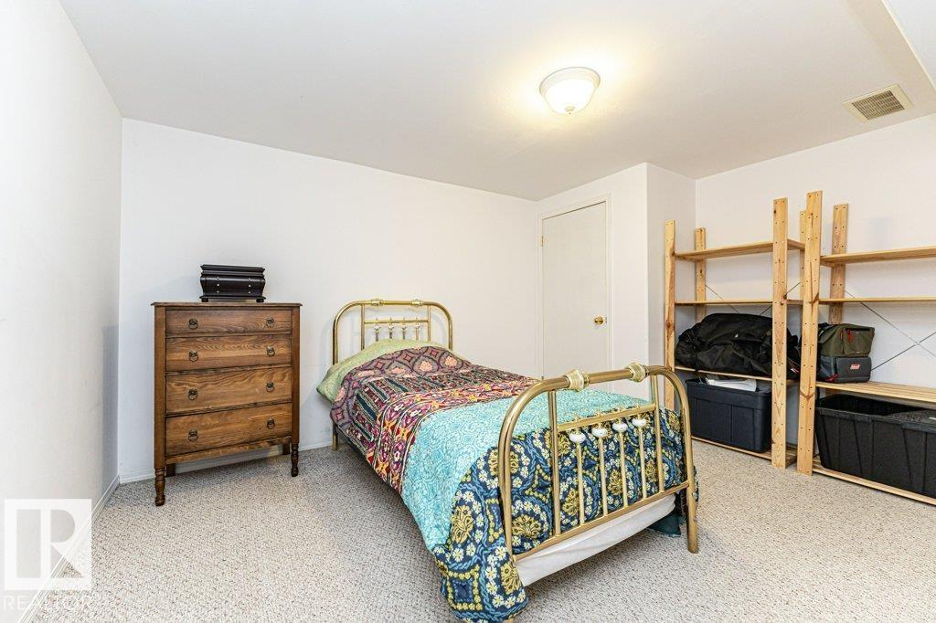 https://zimg.paragon.ice.com/ParagonImages/Property/PM/RAE/225422689/35/0/0/d78754ac2882ea57c9e32874b7fec2fc/1/36efbbfc333d2e638ff6249748b0194a/225422689-47d66cff-8224-4573-a3f2-84d57d7efaa7.JPG
