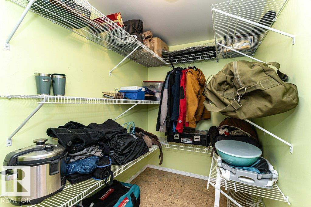 https://zimg.paragon.ice.com/ParagonImages/Property/PM/RAE/225422689/38/0/0/f907c24d8a25ae2853b00cd2e6957624/1/36efbbfc333d2e638ff6249748b0194a/225422689-27f0a30a-2cfe-448b-9ad9-13b713fb7929.JPG