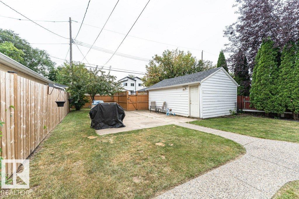 https://zimg.paragon.ice.com/ParagonImages/Property/PM/RAE/225422689/43/0/0/64105327d62ac0e678e0f426cd140c56/1/36efbbfc333d2e638ff6249748b0194a/225422689-b6bce2a3-0002-4f8d-aef1-abaa2474fb6f.JPG