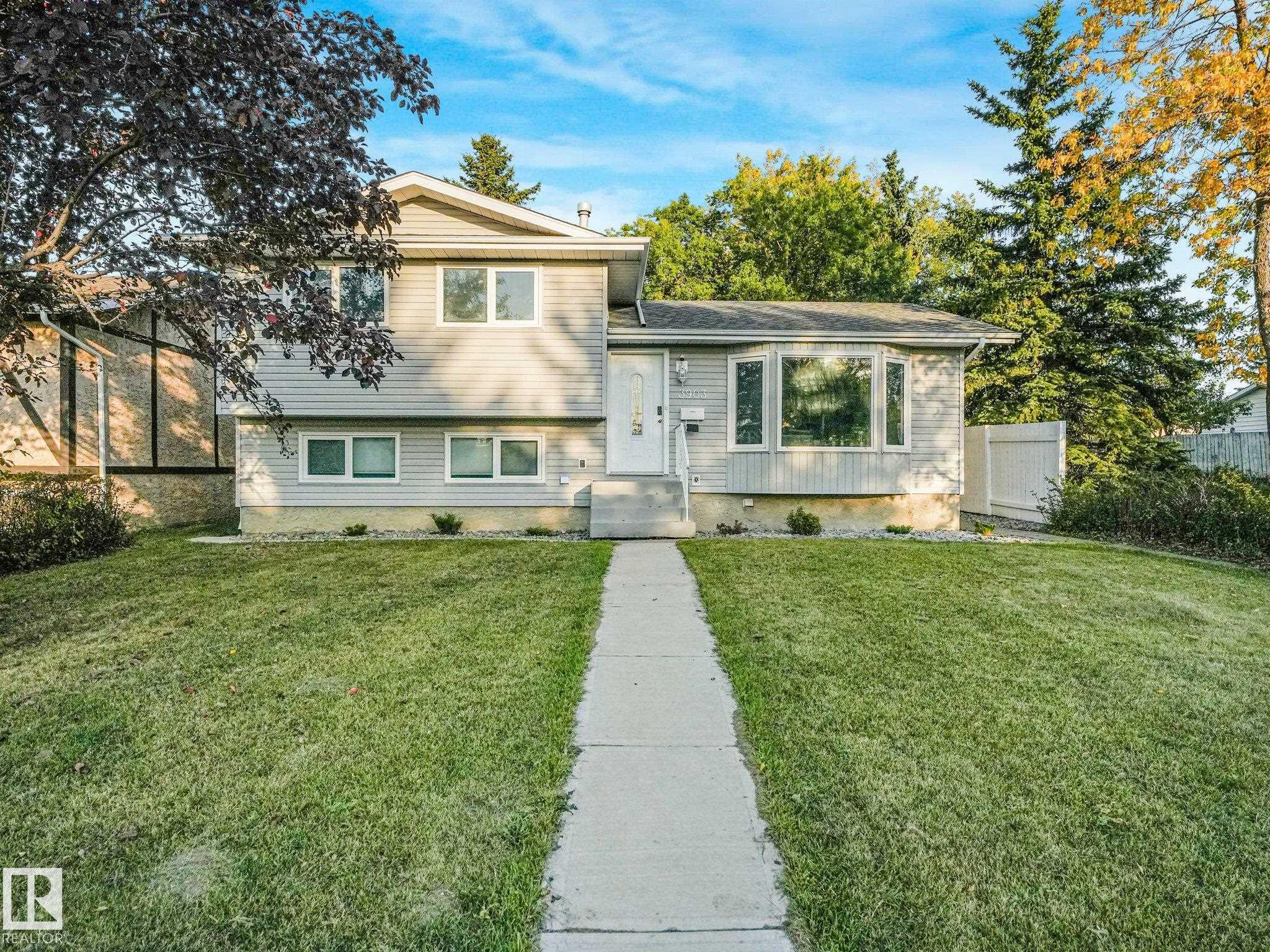 Picture for 3903 62 ST NW